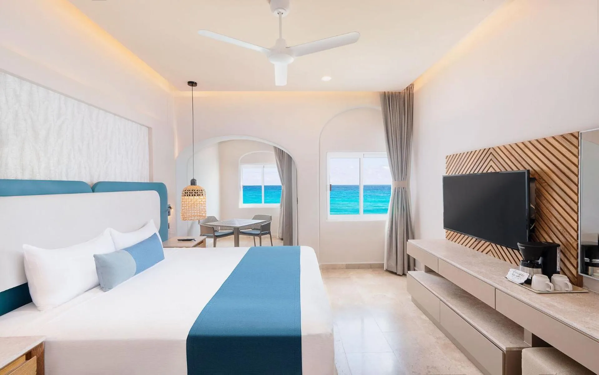 Premier Ocean front in GR Solaris Caribe Adults Only - All Inclusive