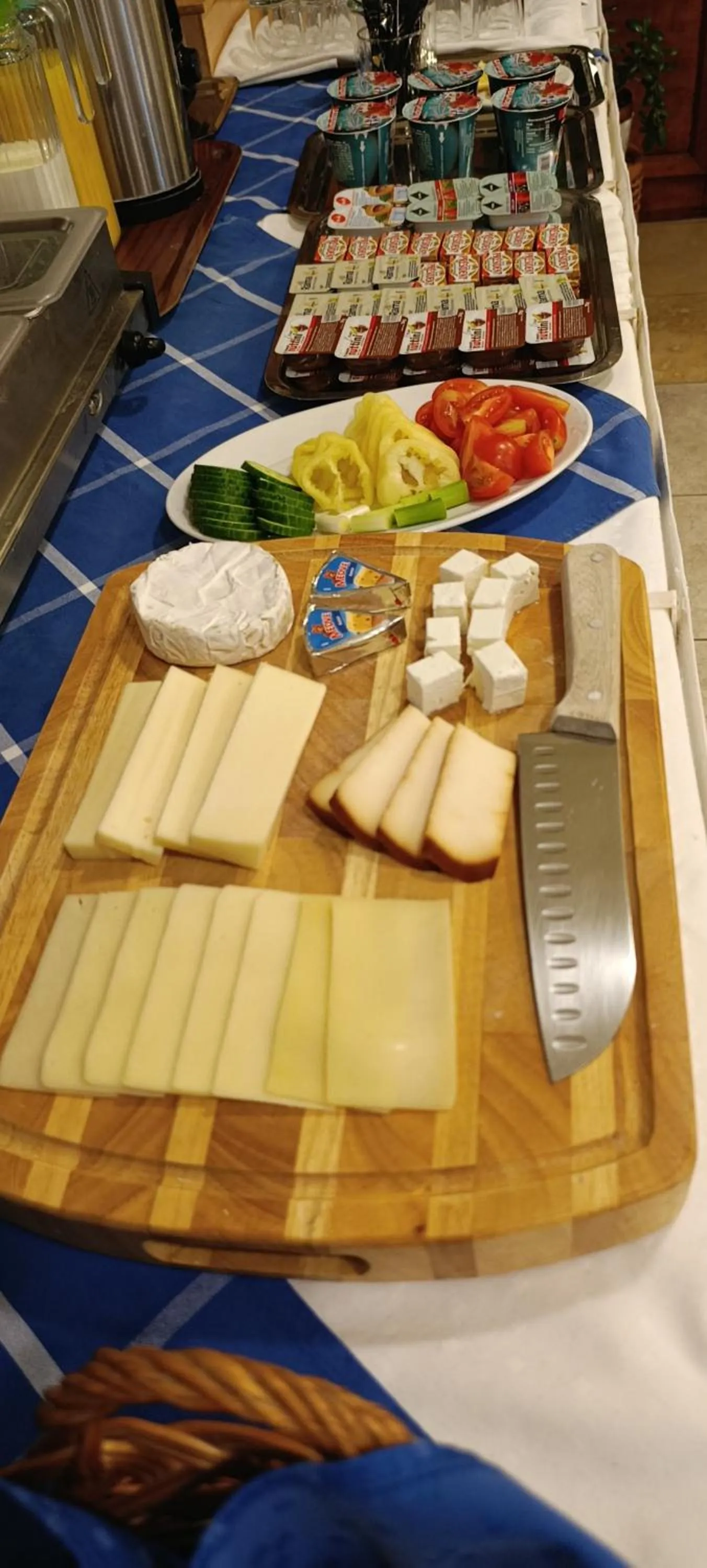 Breakfast in Hotel Arnold