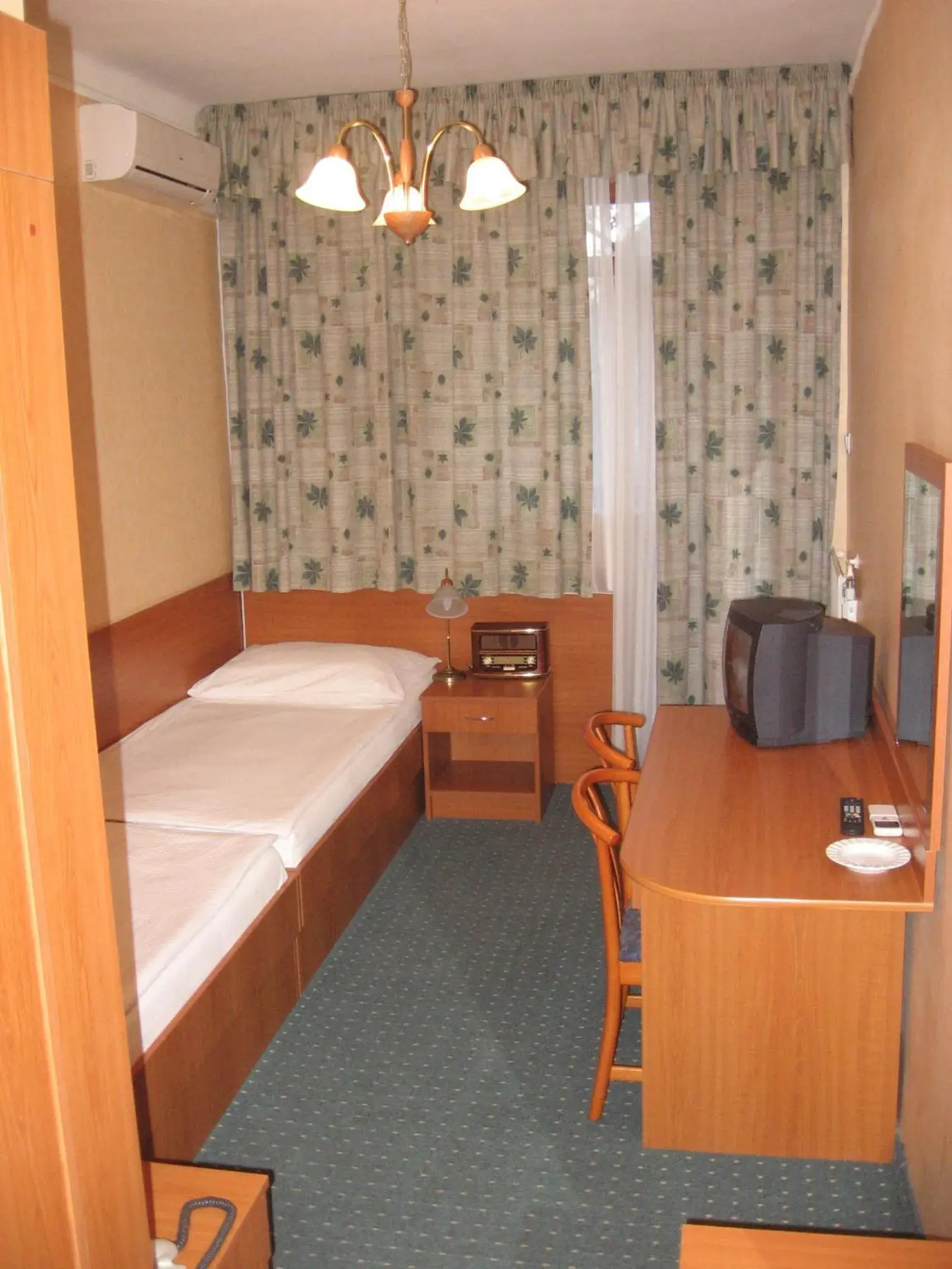 Single Room - single occupancy in Hotel Arnold Single Room - single occupancy in Hotel Arnold