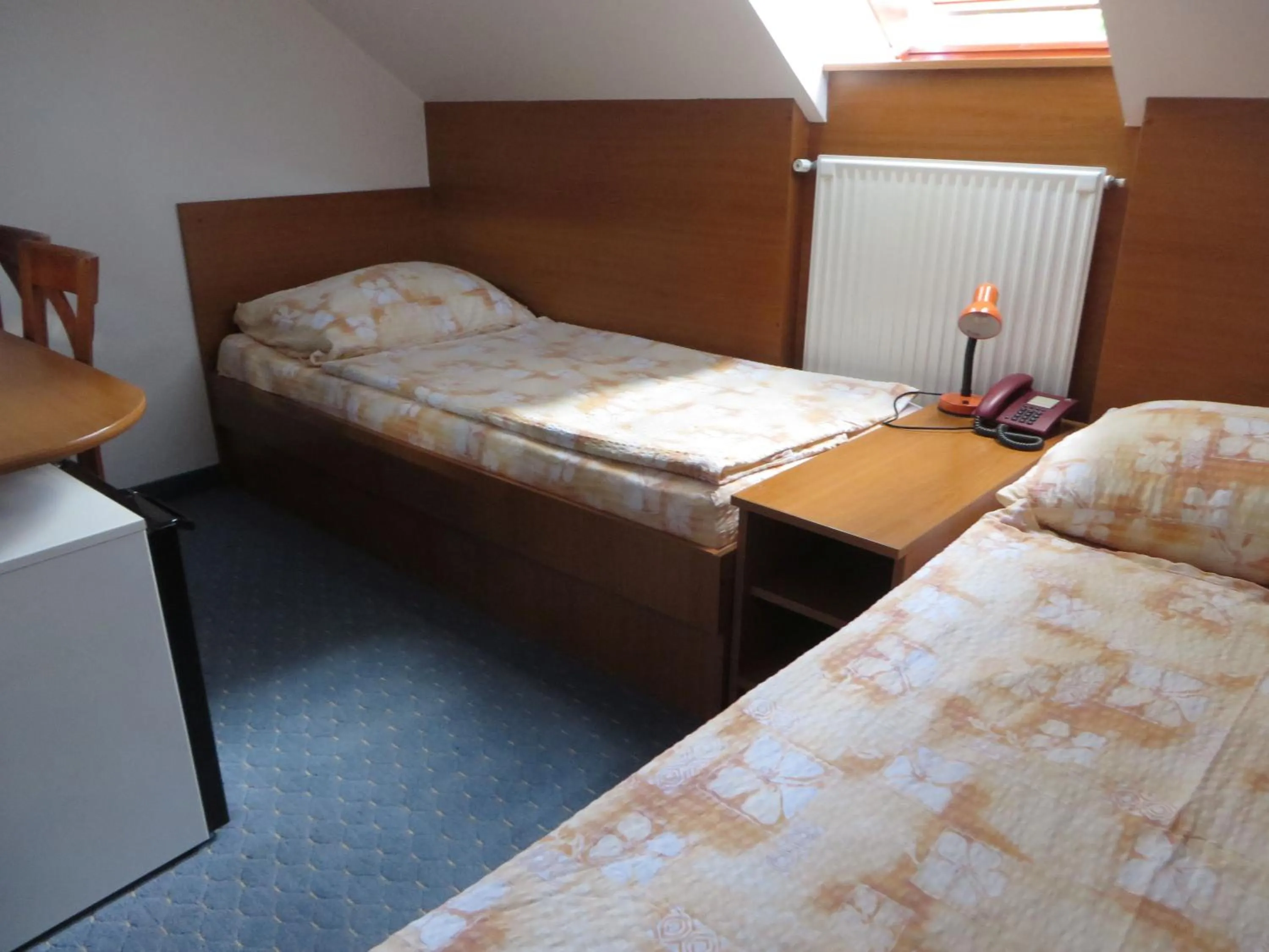 Photo of the whole room, Bed in Hotel Arnold