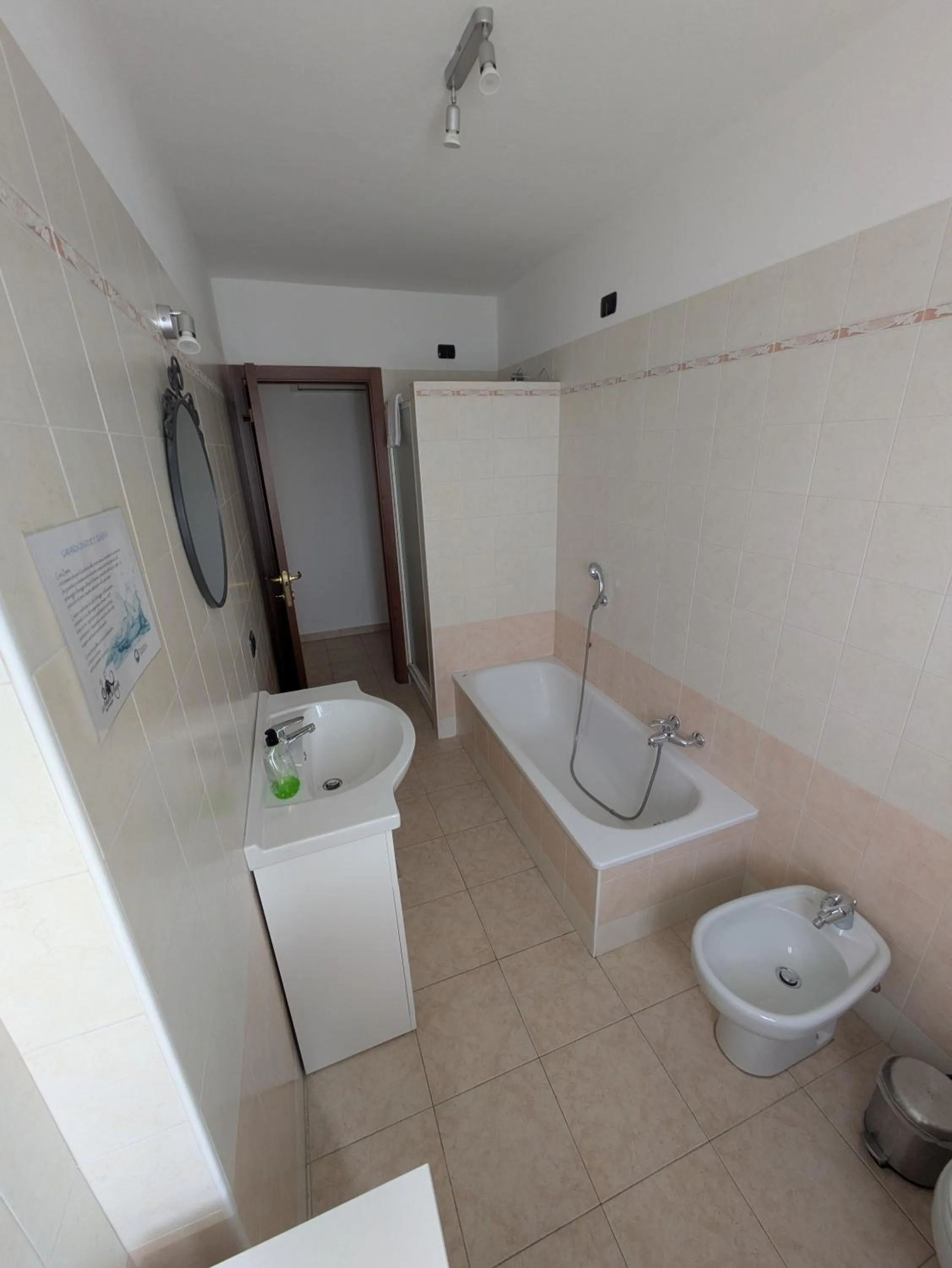 La Finestra Sul Castello