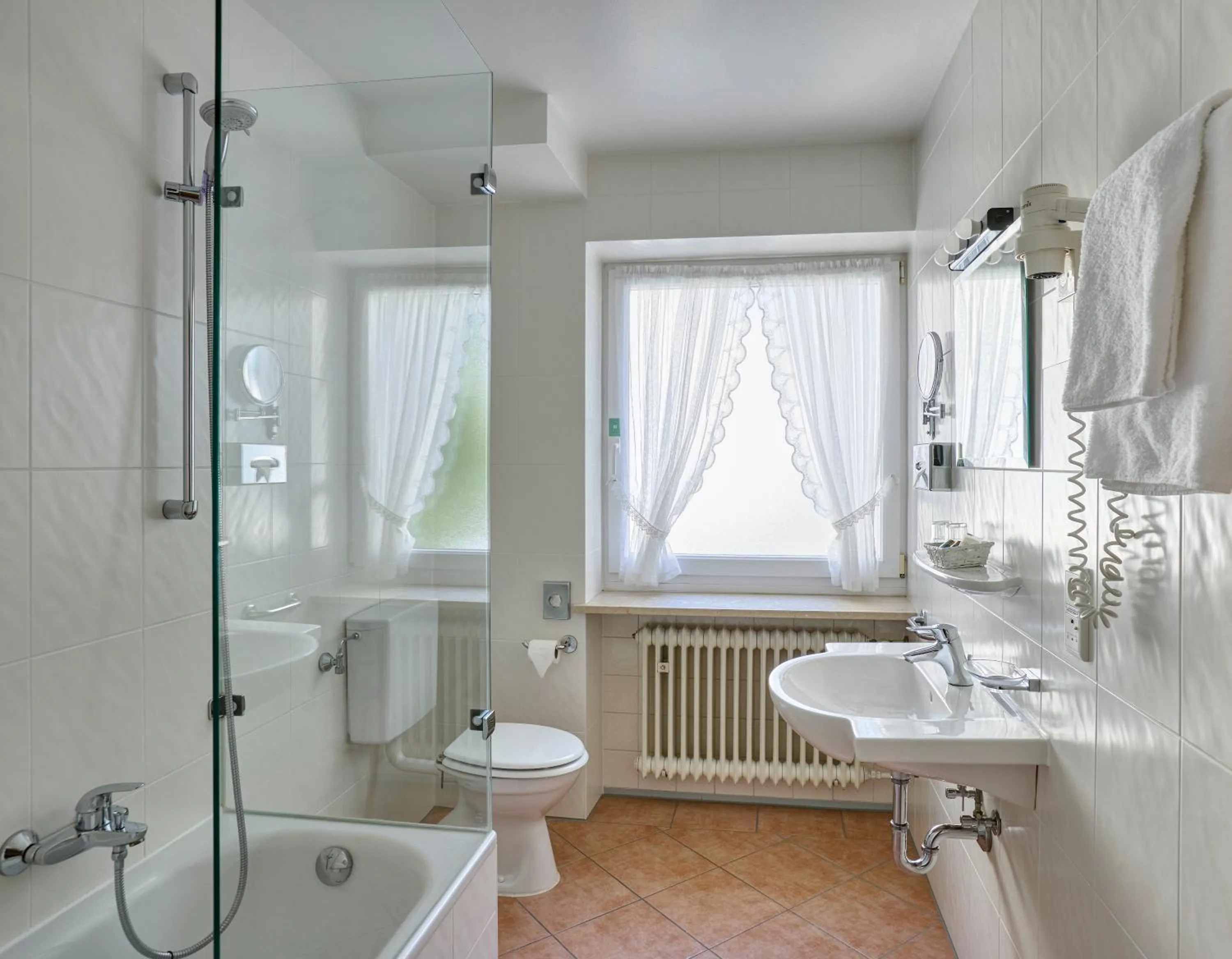 Bathroom in Hotel Mayer