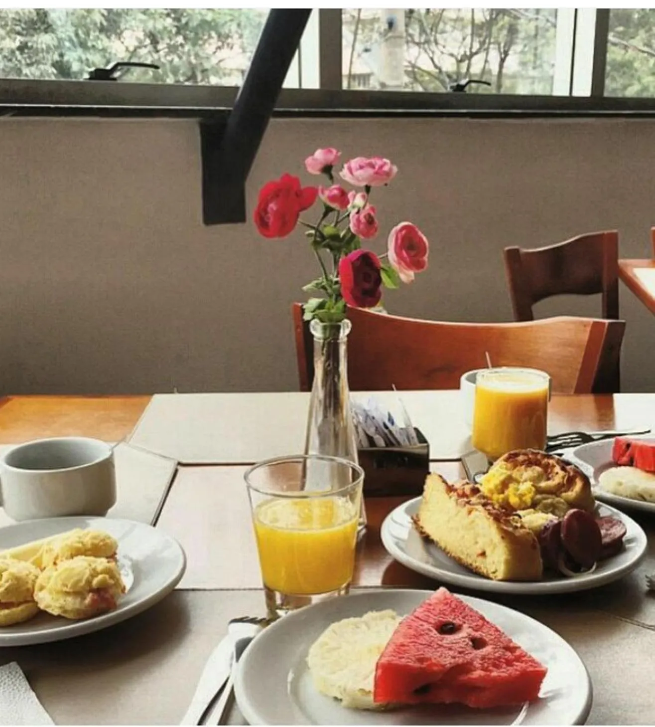 Food and drinks in Via Contorno Hotel