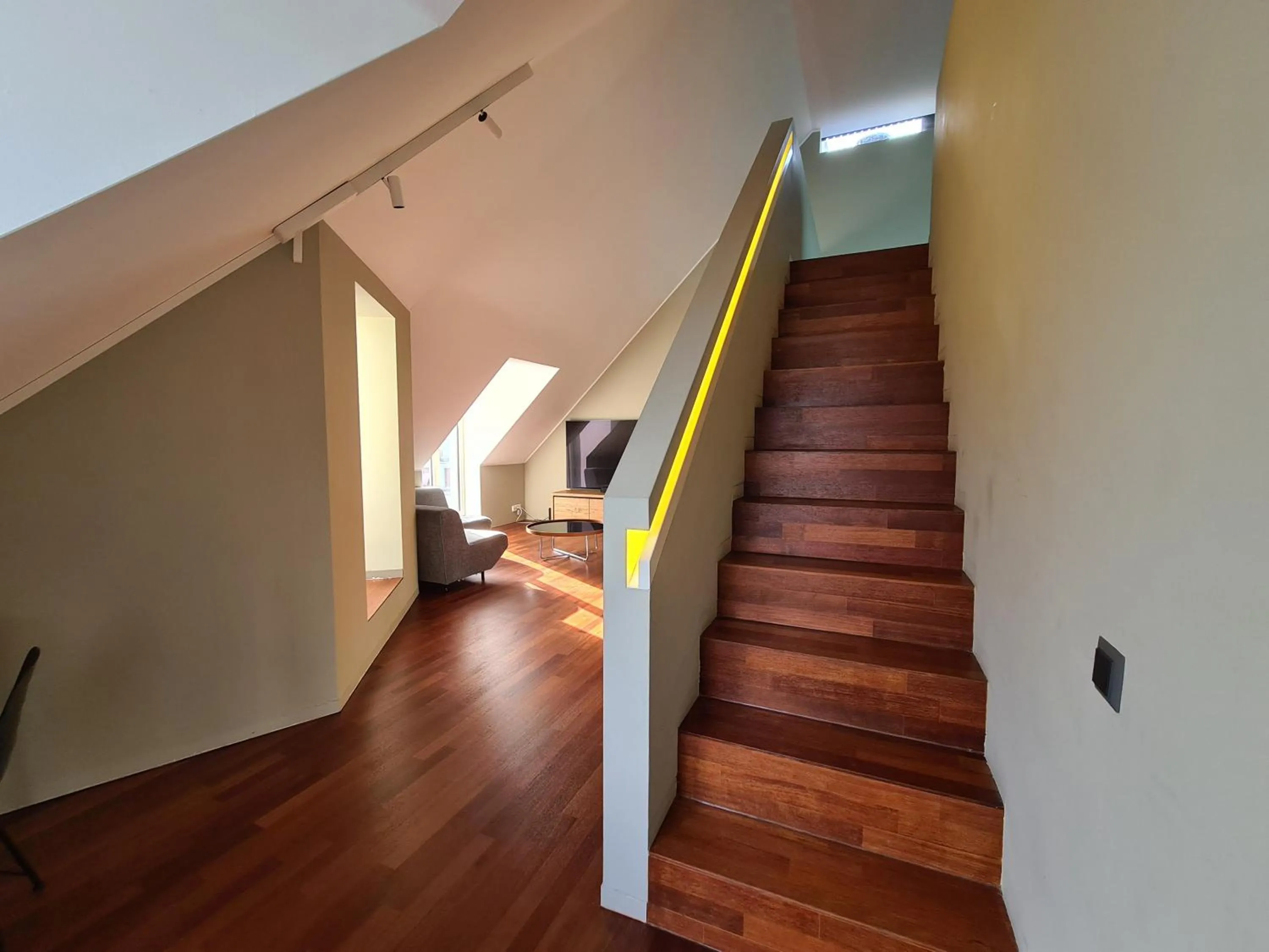 Living room in Lucerne Lake View Apartments