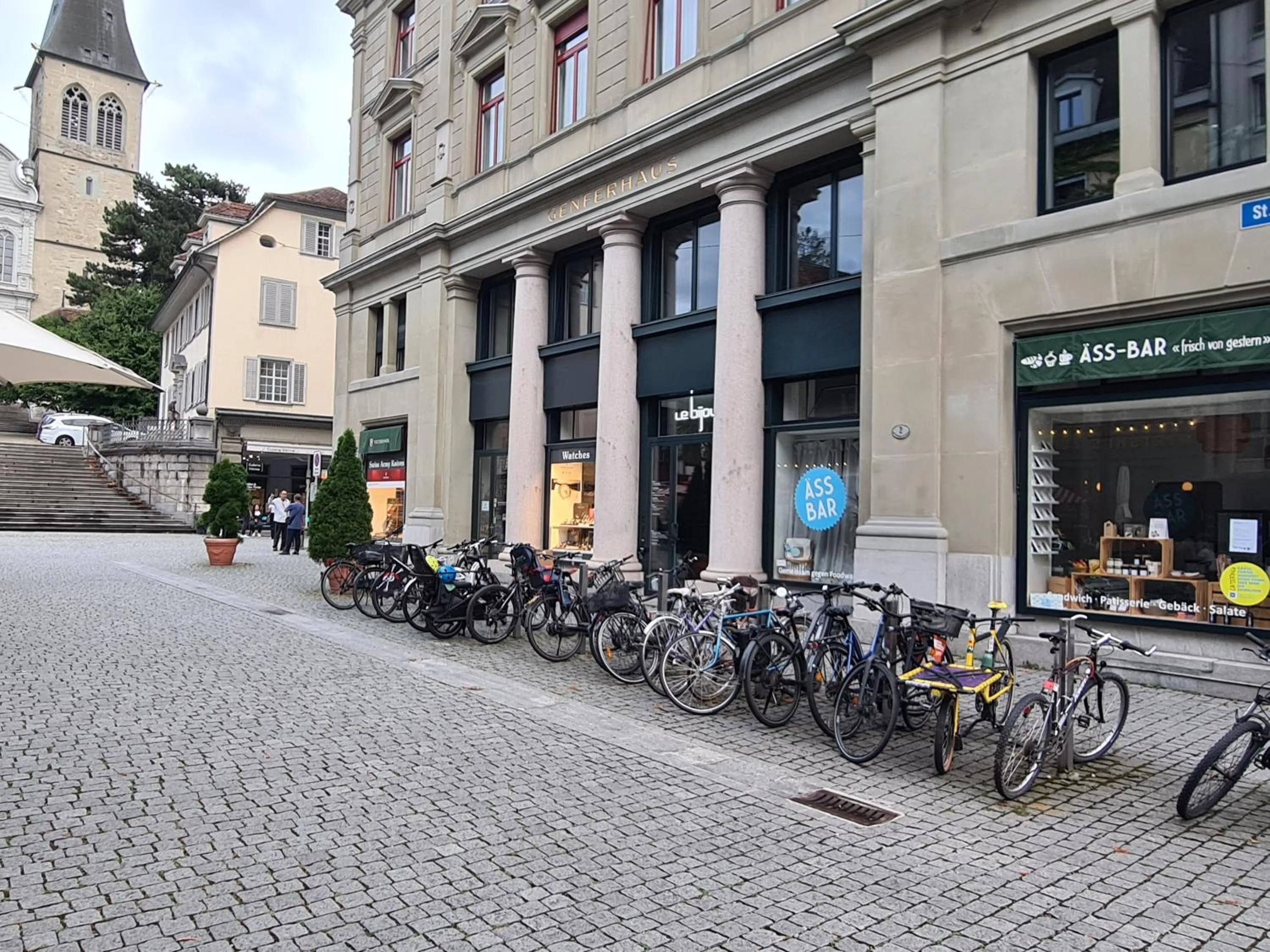 Property building in Lucerne Lake View Apartments