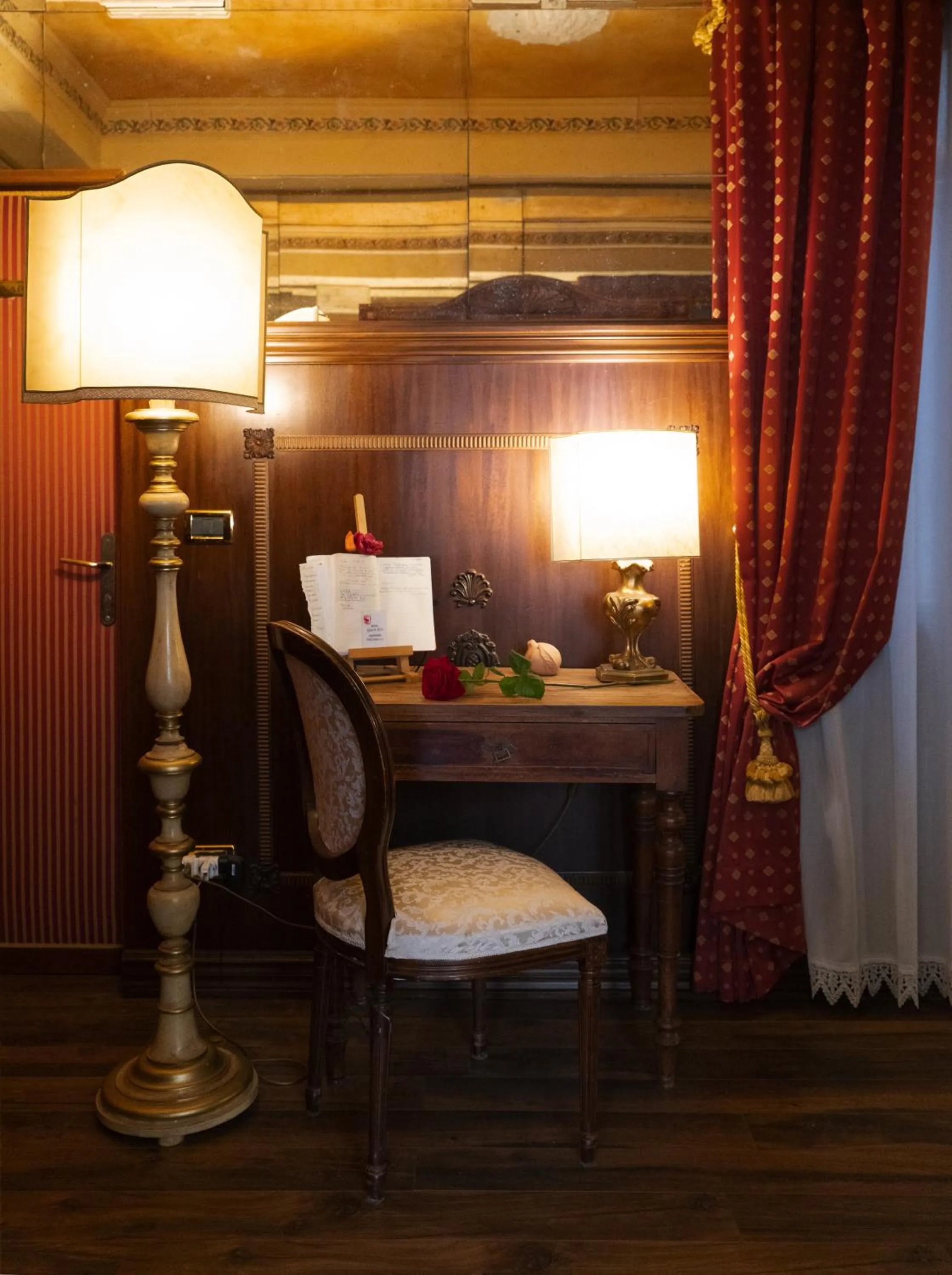 Facade/entrance in Ca' Morosini