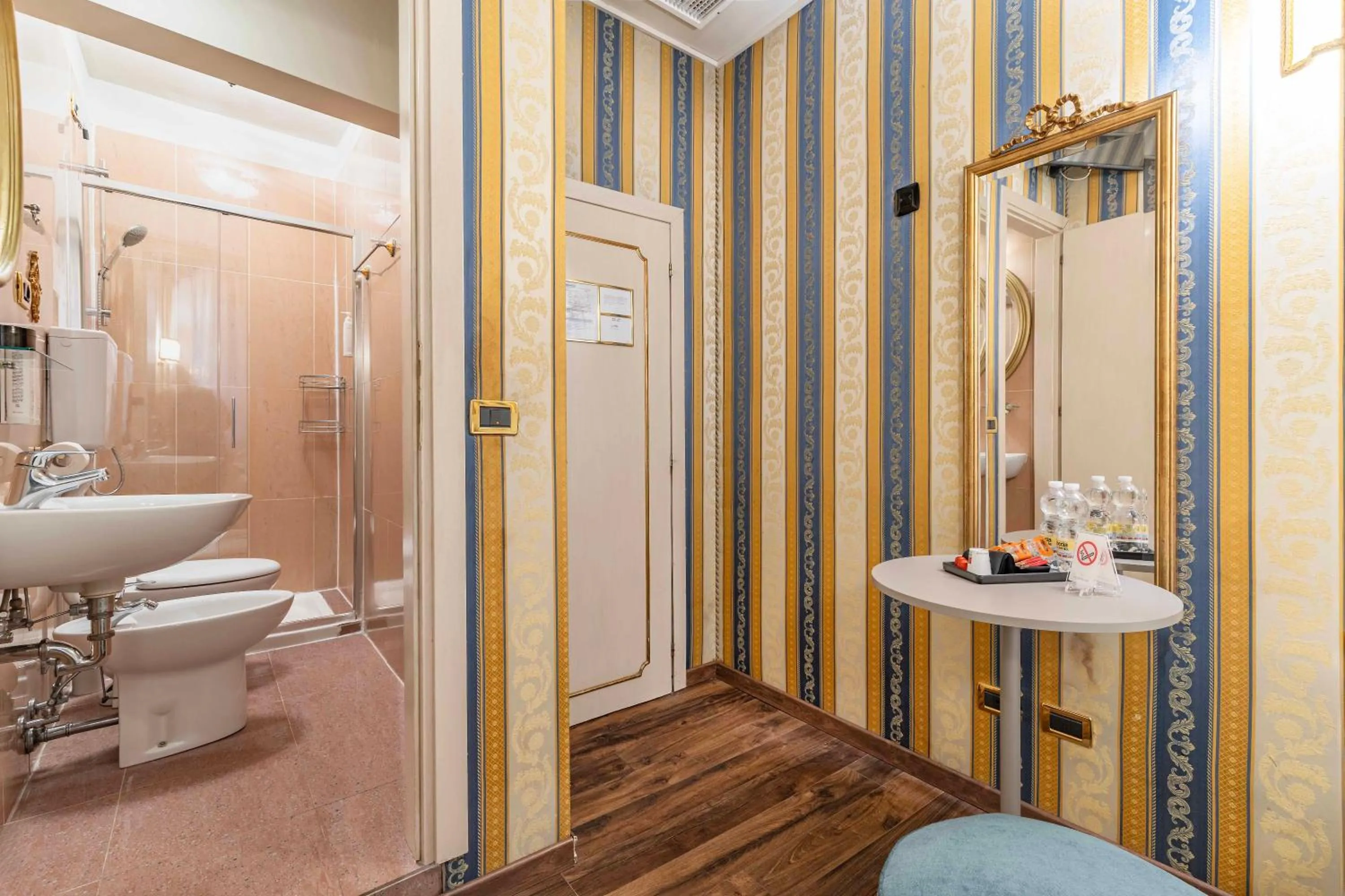 Bathroom in Ca' Morosini