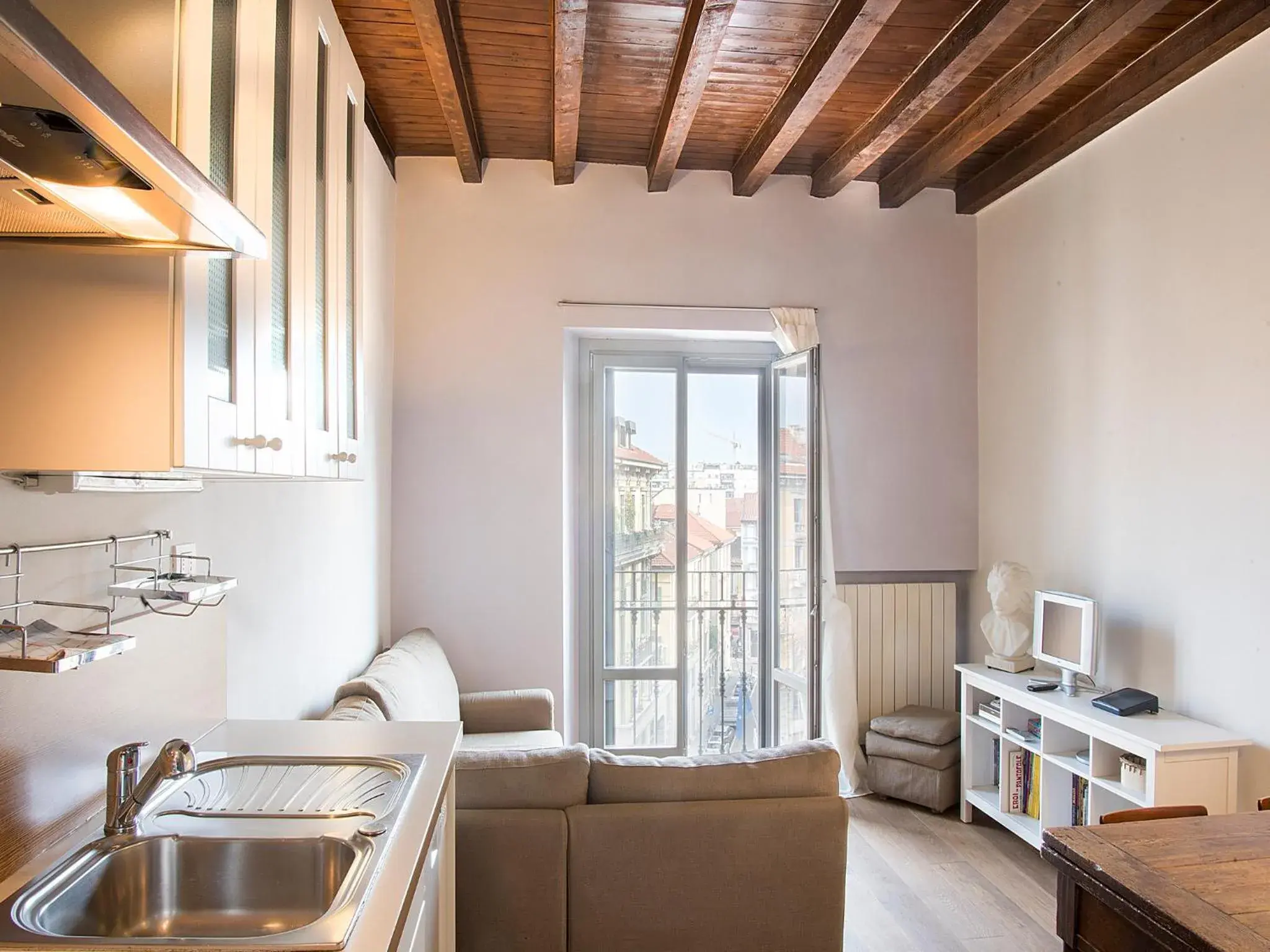 easyhomes - Porta Venezia Oberdan easyhomes - Porta Venezia Oberdan