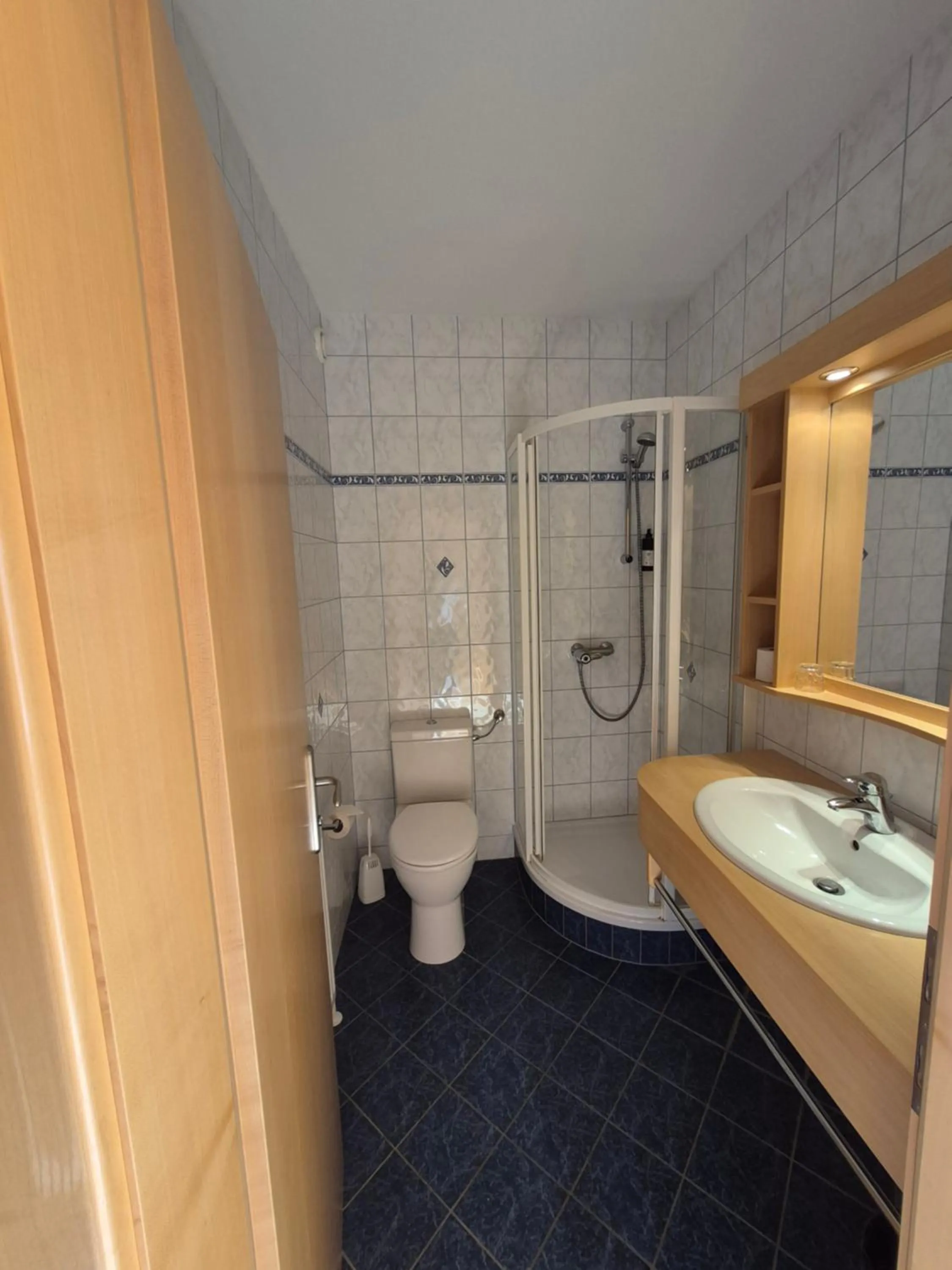 Bathroom in Hotel Restaurant Raunig