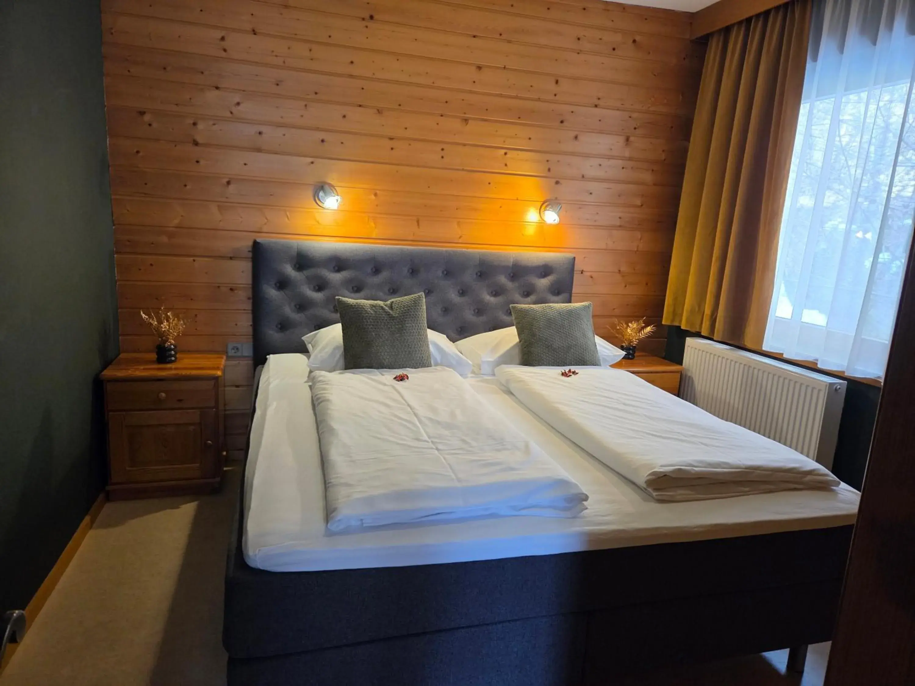 Family Room with Private Bathroom - single occupancy in Hotel Restaurant Raunig Family Room with Private Bathroom - single occupancy in Hotel Restaurant Raunig