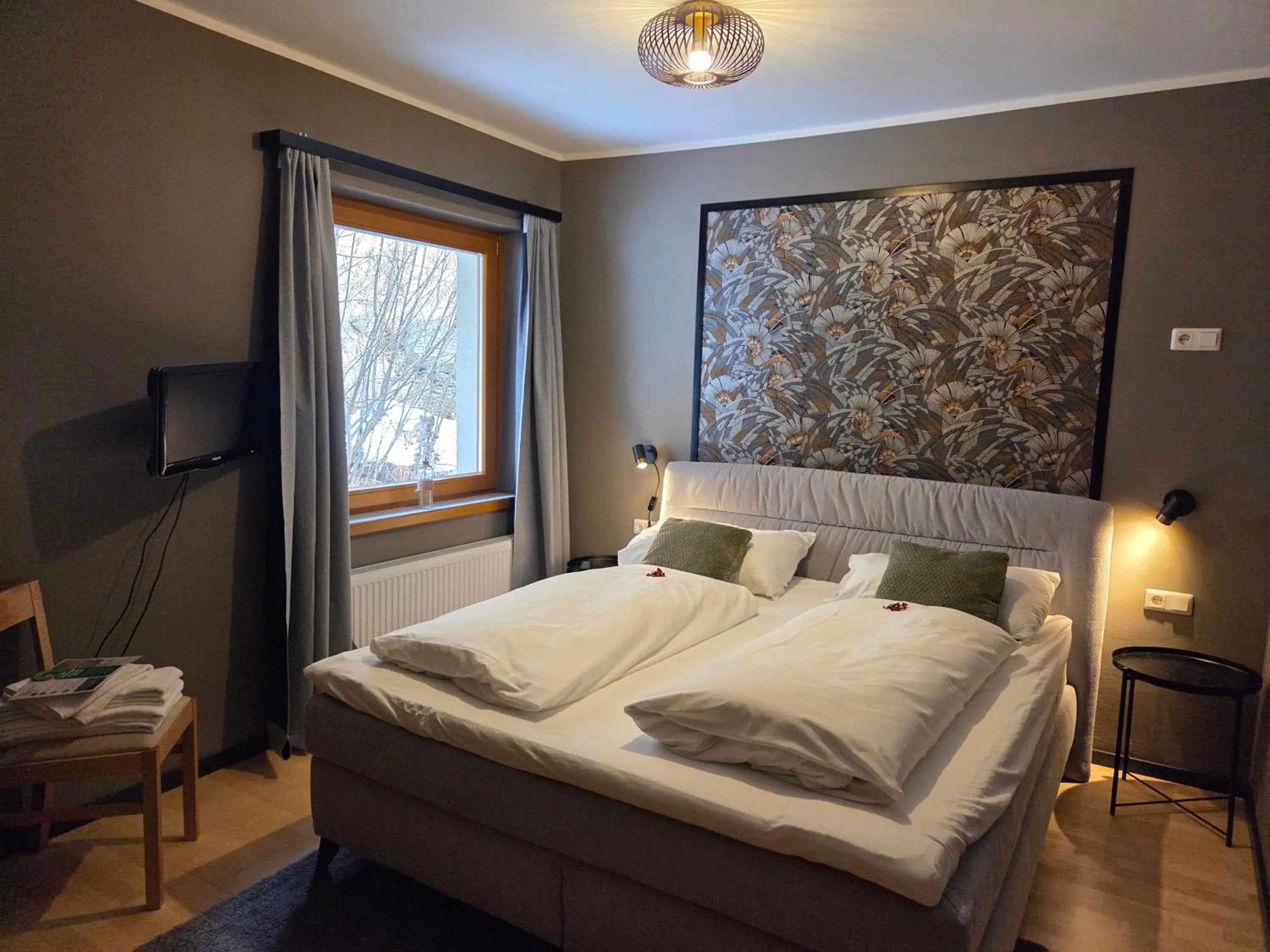 Bedroom, Bed in Hotel Restaurant Raunig