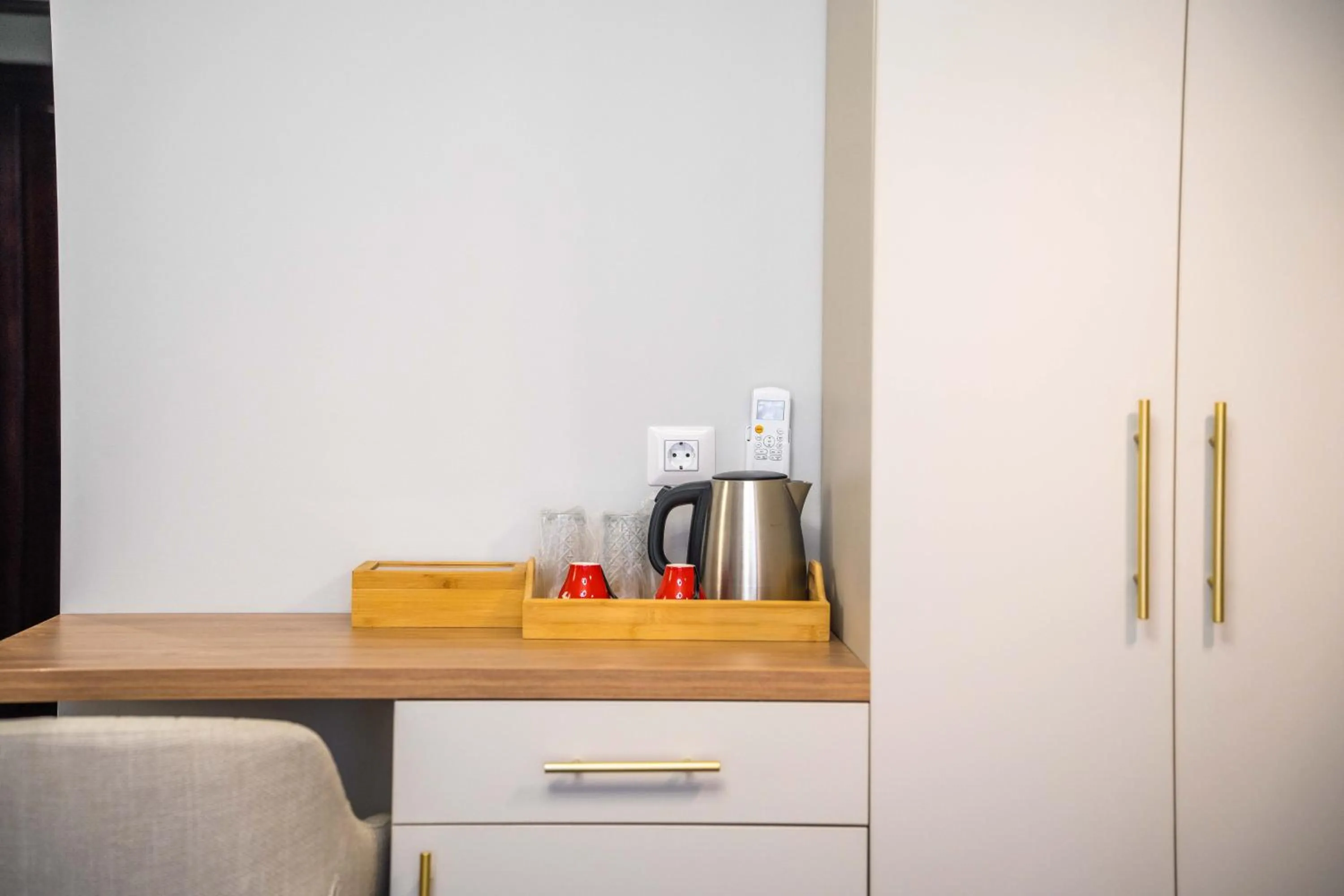 Coffee/tea facilities in Hotel Zamca Suceava