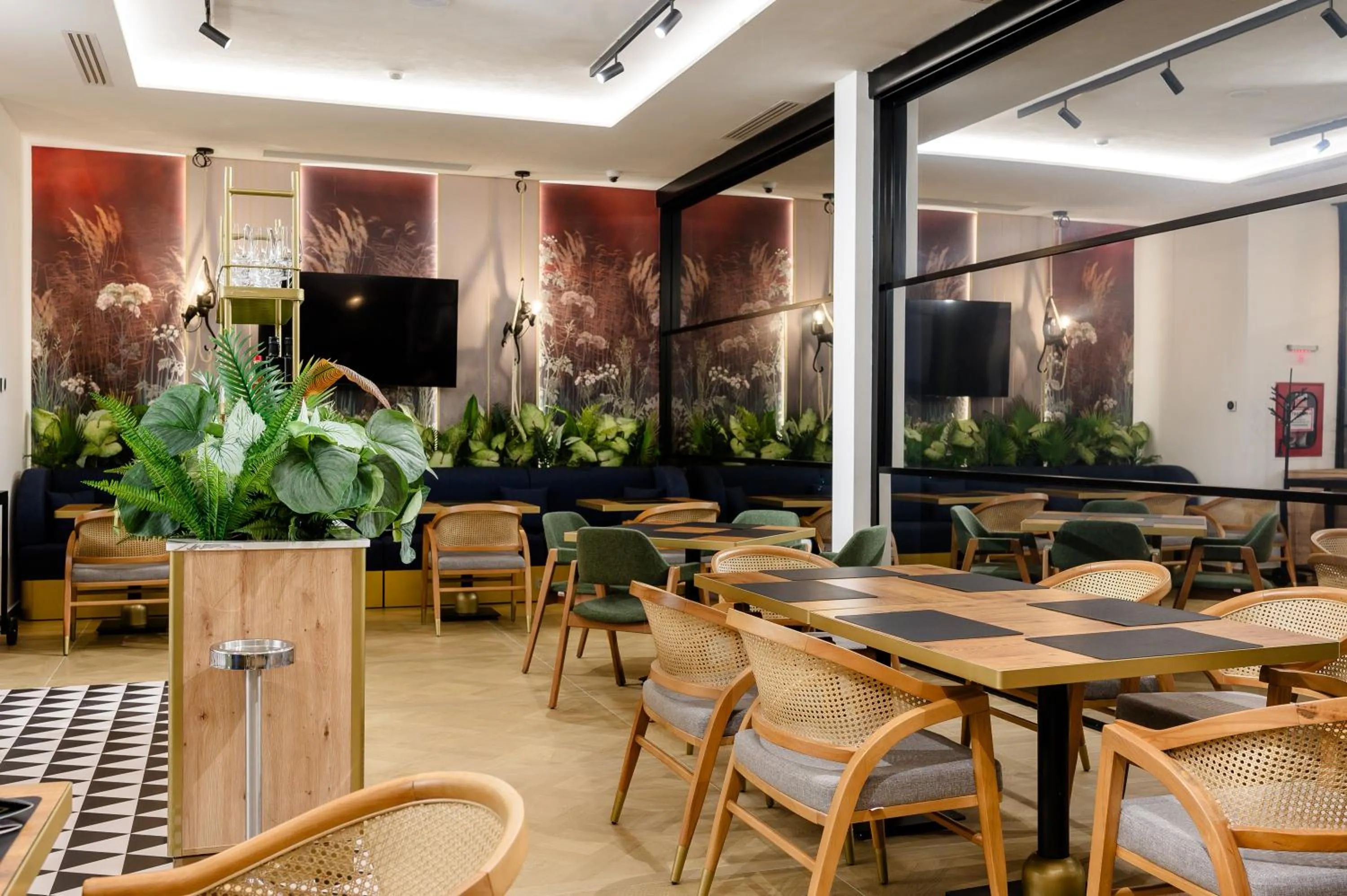 Restaurant/places to eat in Hotel Zamca Suceava