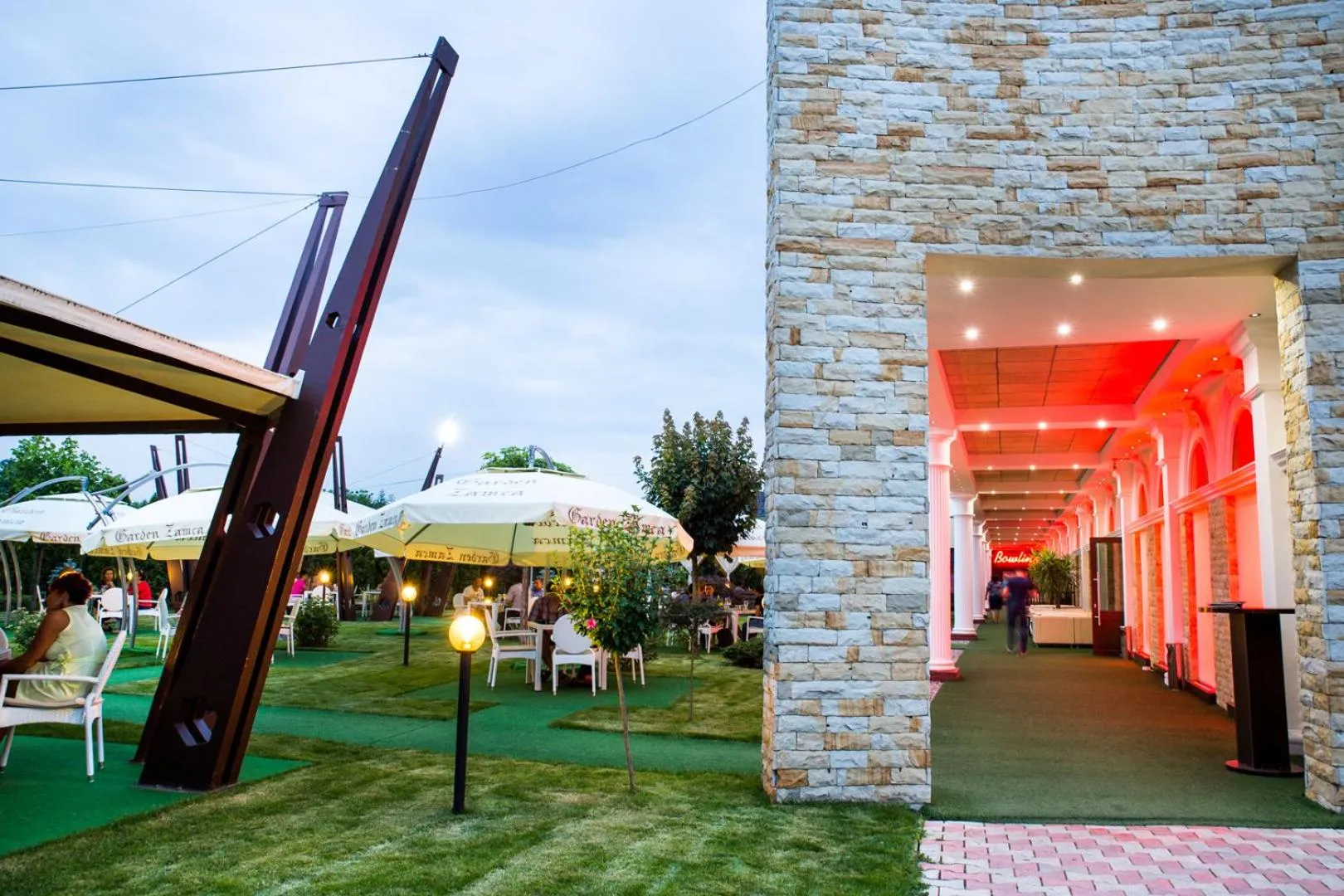 Garden in Hotel Zamca Suceava