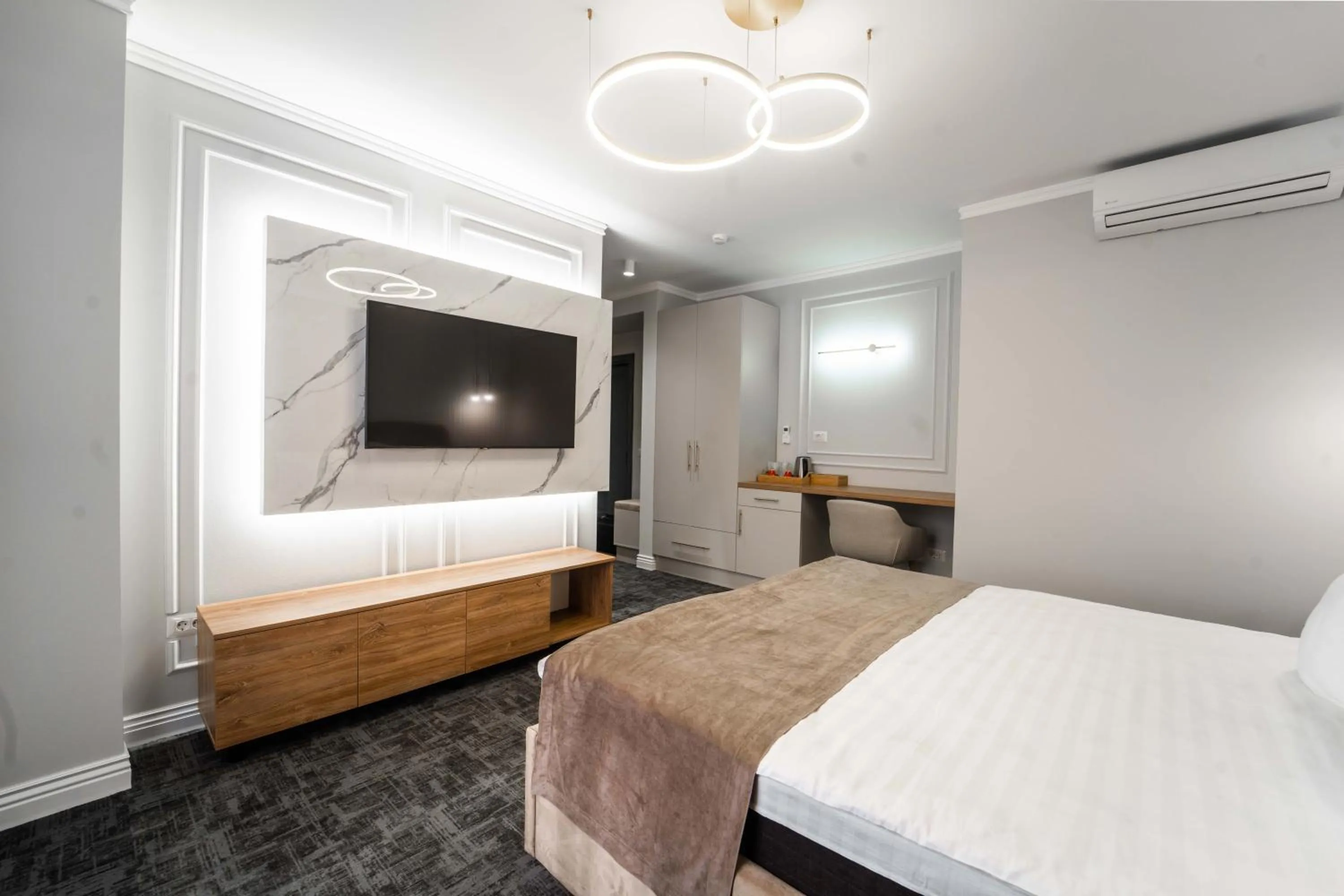 Photo of the whole room, Bed in Hotel Zamca Suceava