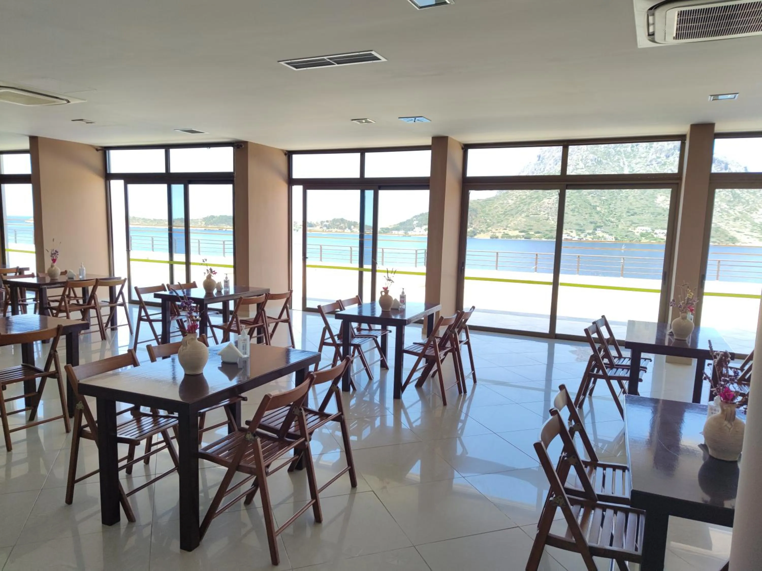 Breakfast in Plaza Hotel