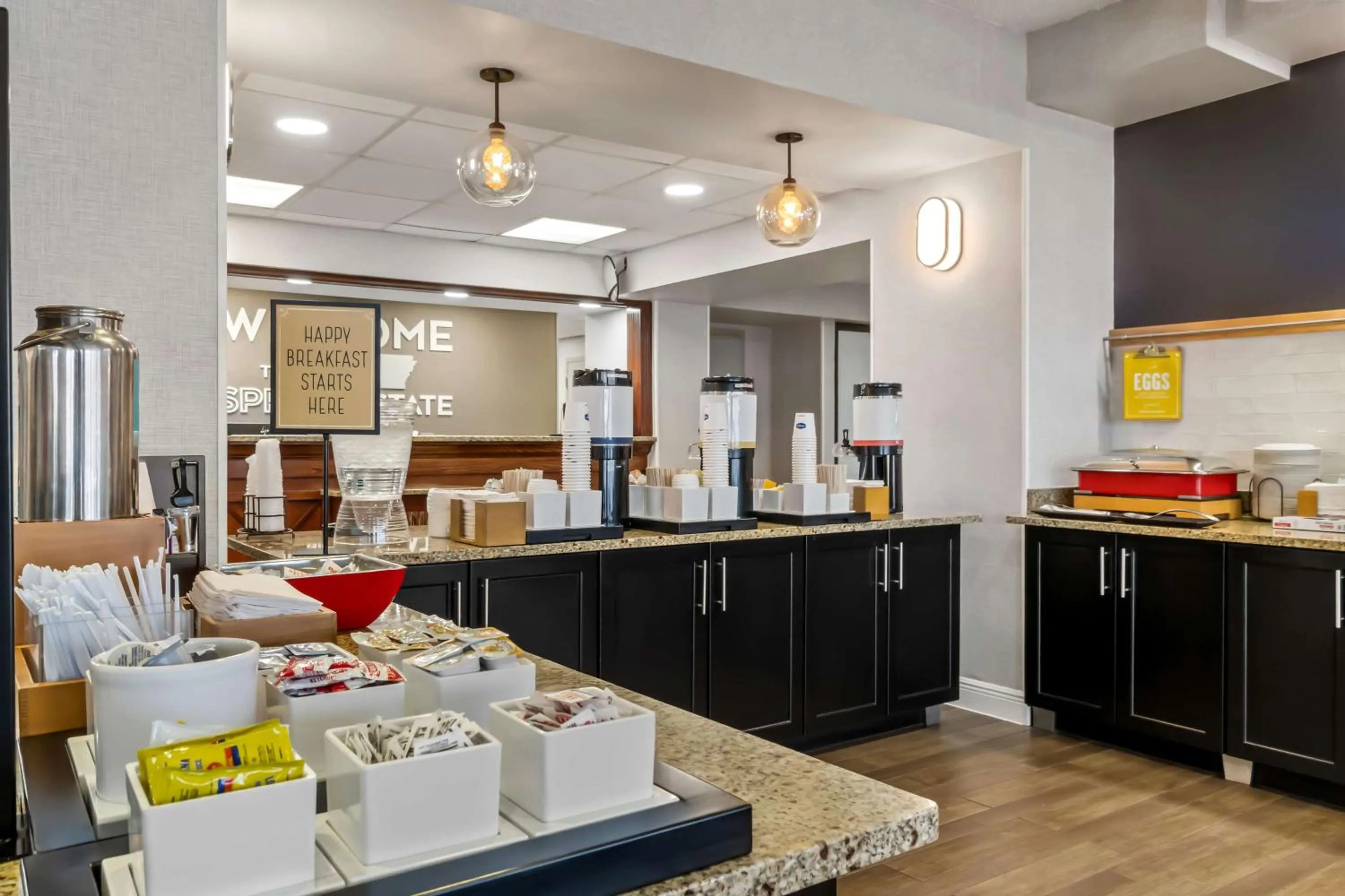 Breakfast in Hampton Inn Jonesboro