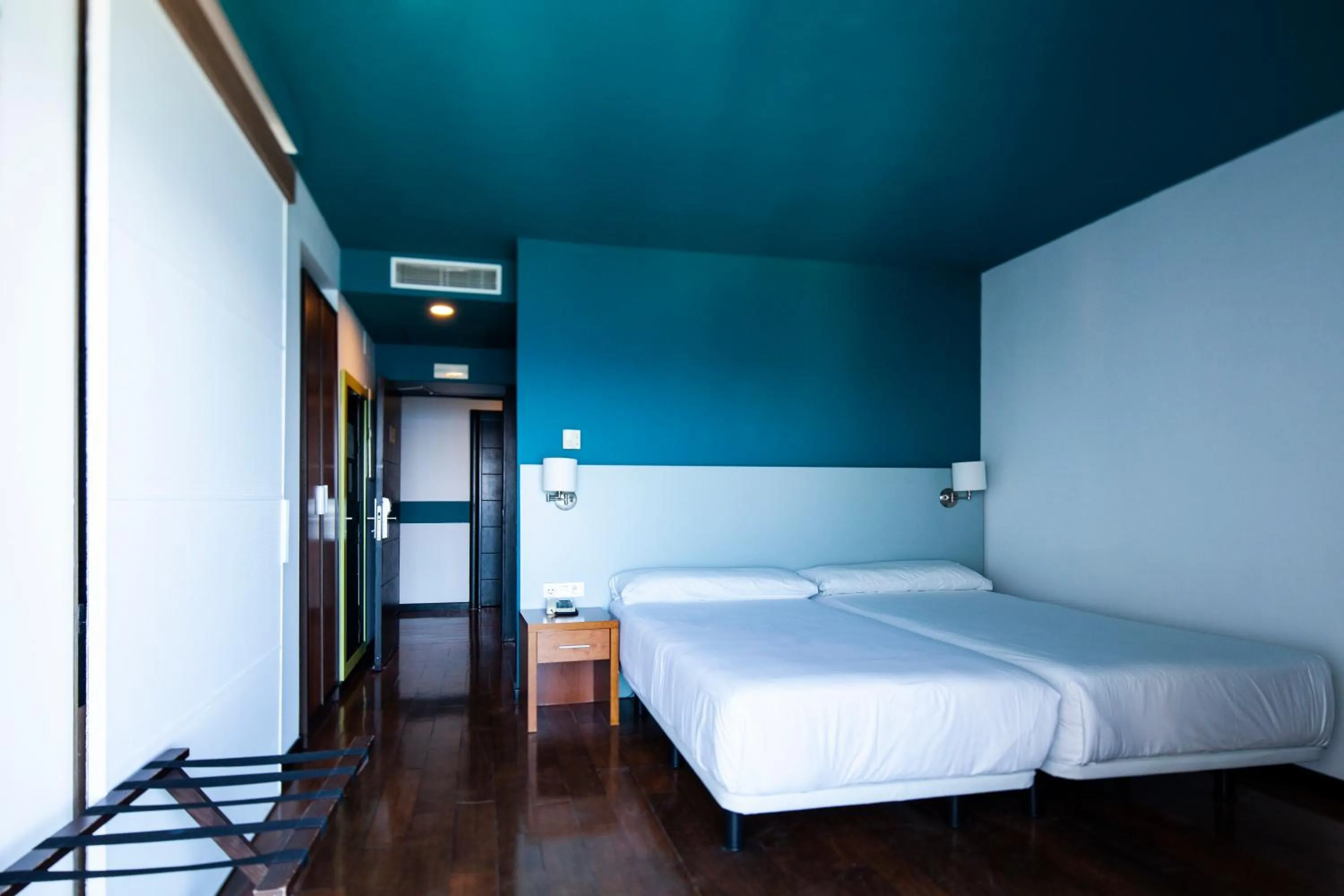 Photo of the whole room, Bed in Hotel Ritual Torremolinos- Adults Only