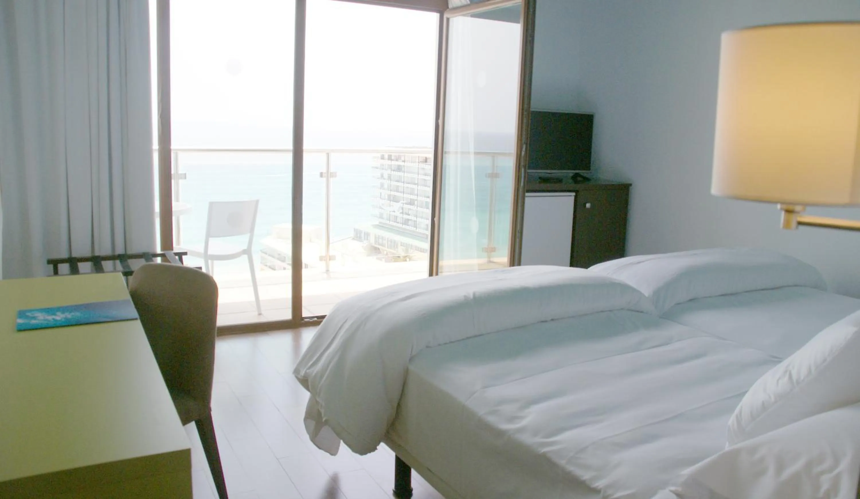 Bed in Hotel Ritual Torremolinos- Adults Only