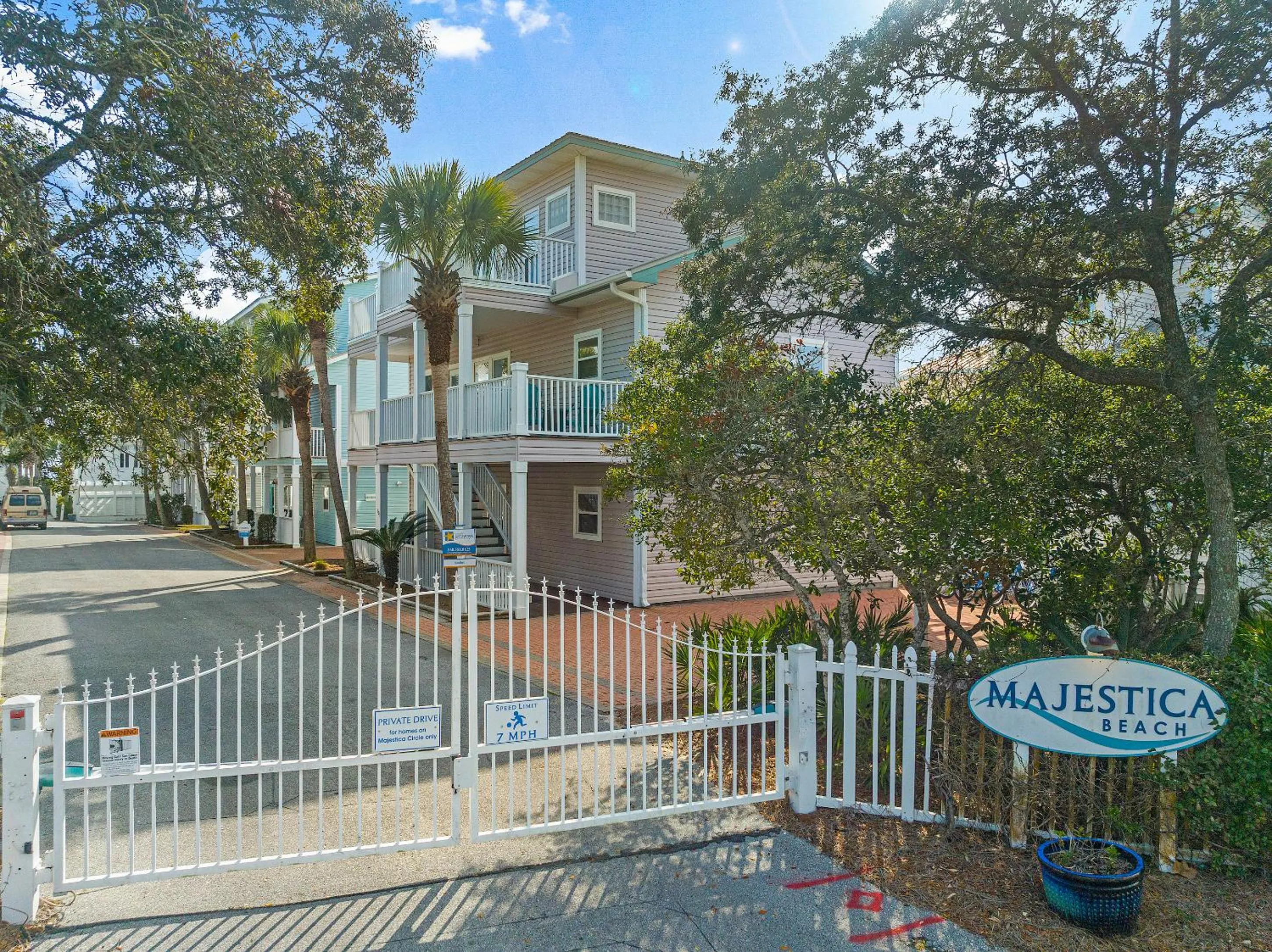 Property building in 30A Beach House - Sanibel