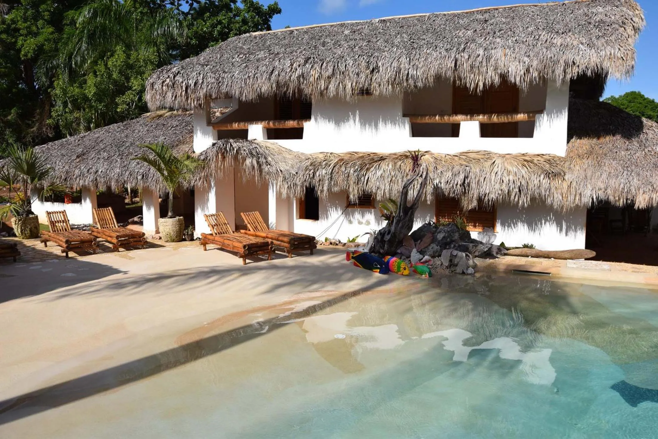 Property building in Paradiso del Caribe