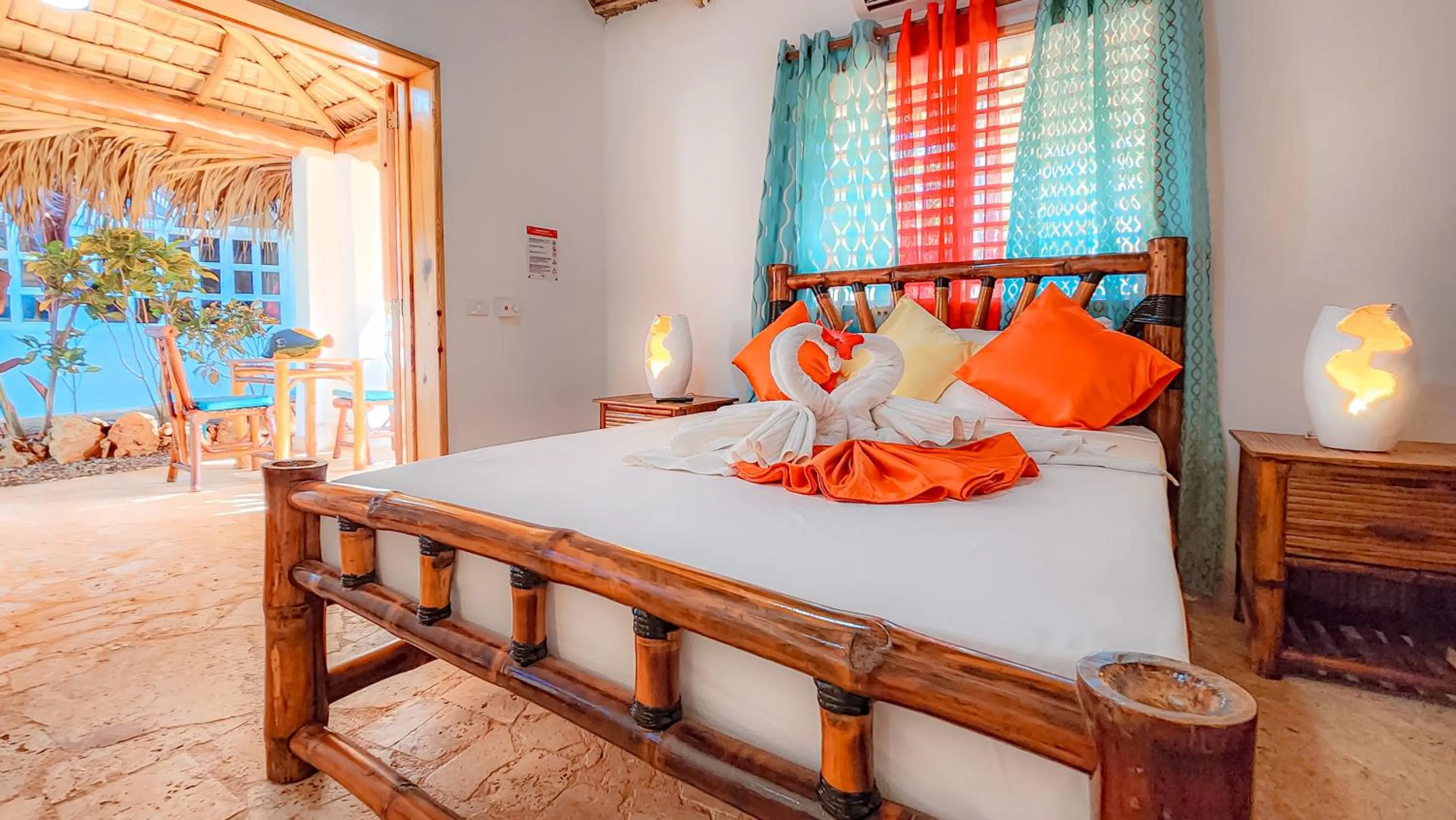 Photo of the whole room, Bed in Paradiso del Caribe