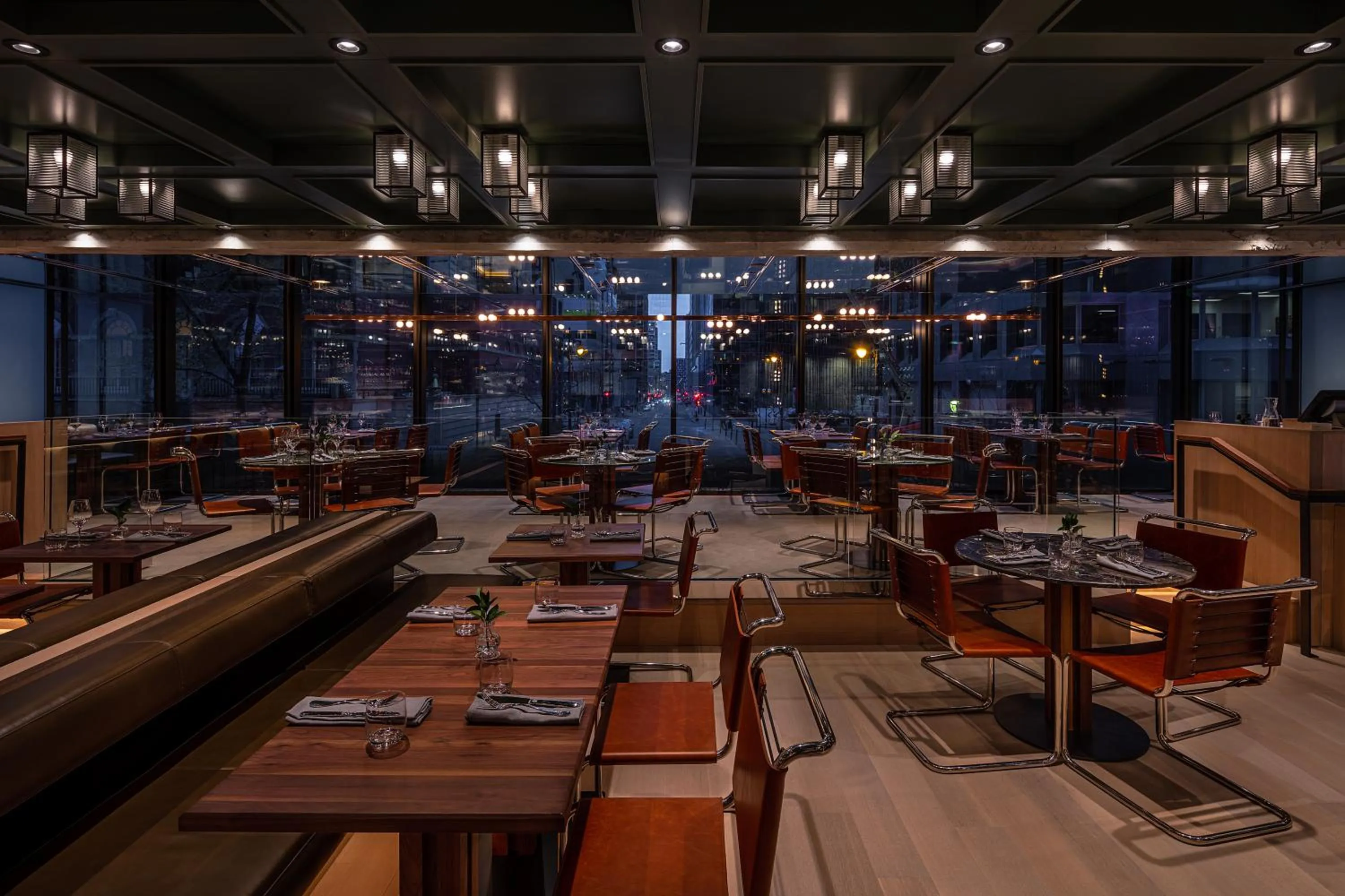 Restaurant/places to eat in Hôtel Le Germain Montréal