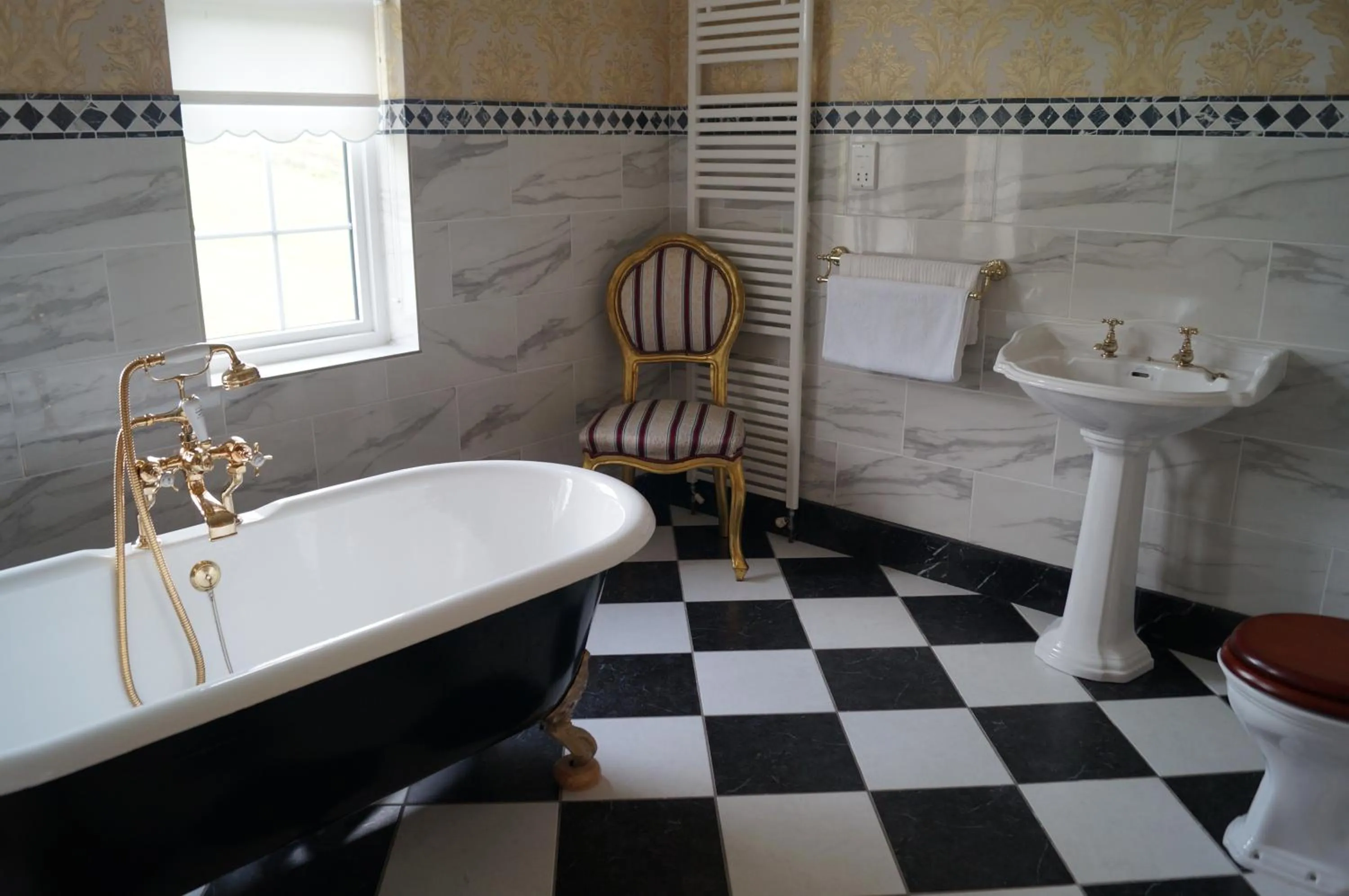 Bathroom in Kilcreeny Lodge