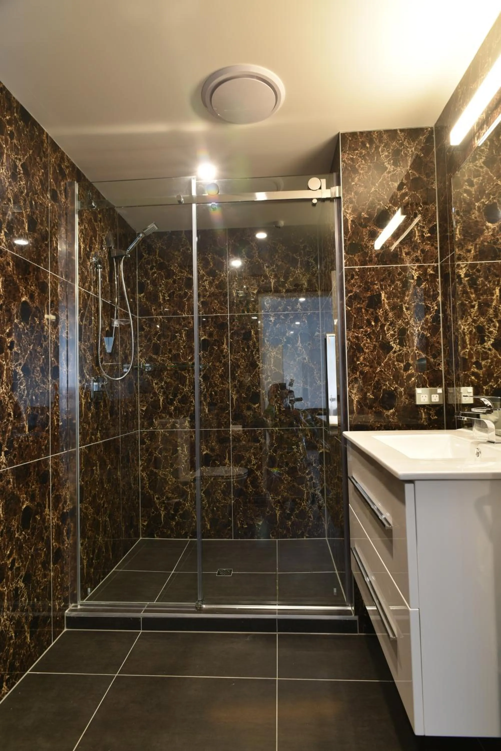 103 Prince of Bealey Motel