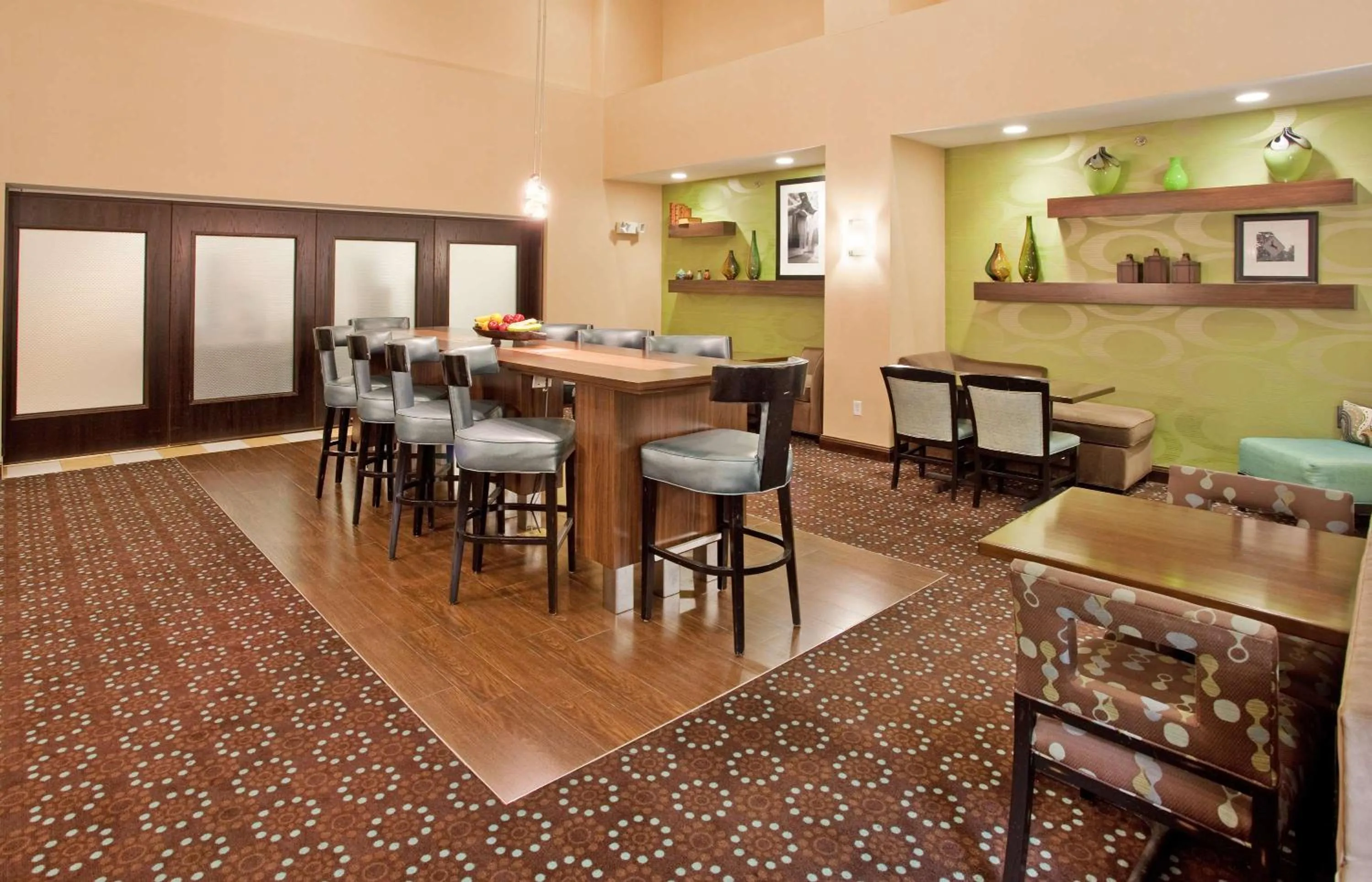Lobby or reception in Hampton Inn and Suites St. Cloud