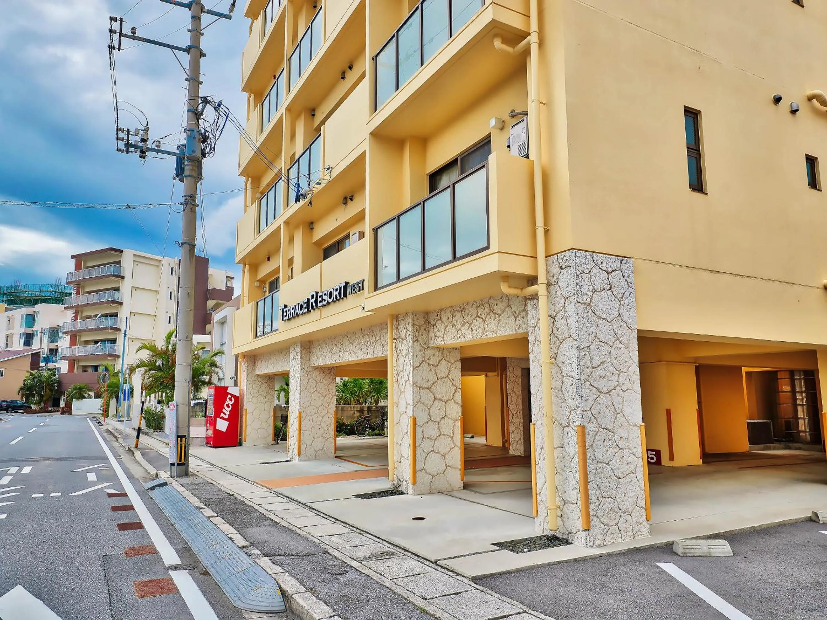 Facade/entrance in Terrace Resort Chatan West