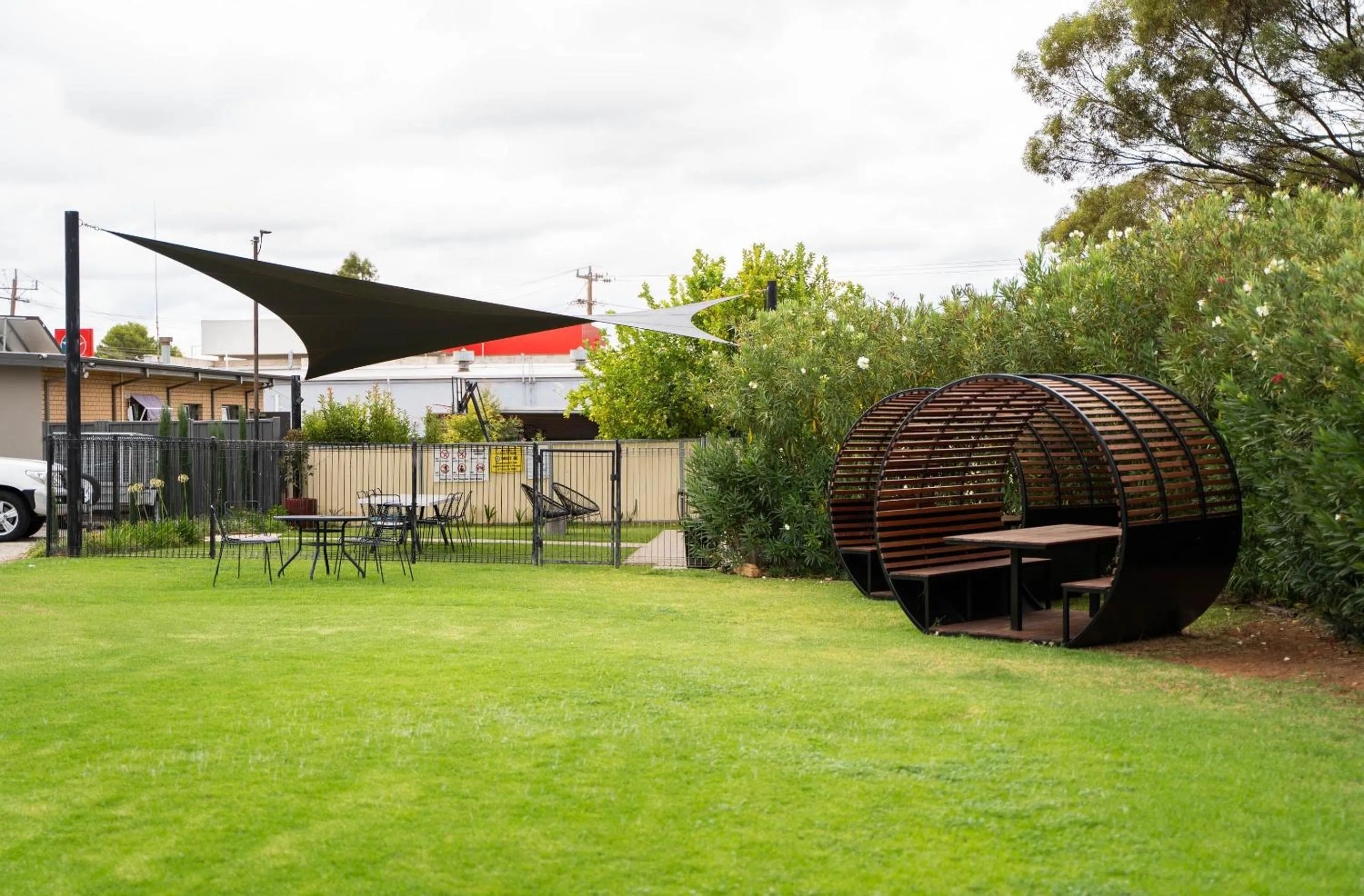 Garden in Robinvale Bridge Motel