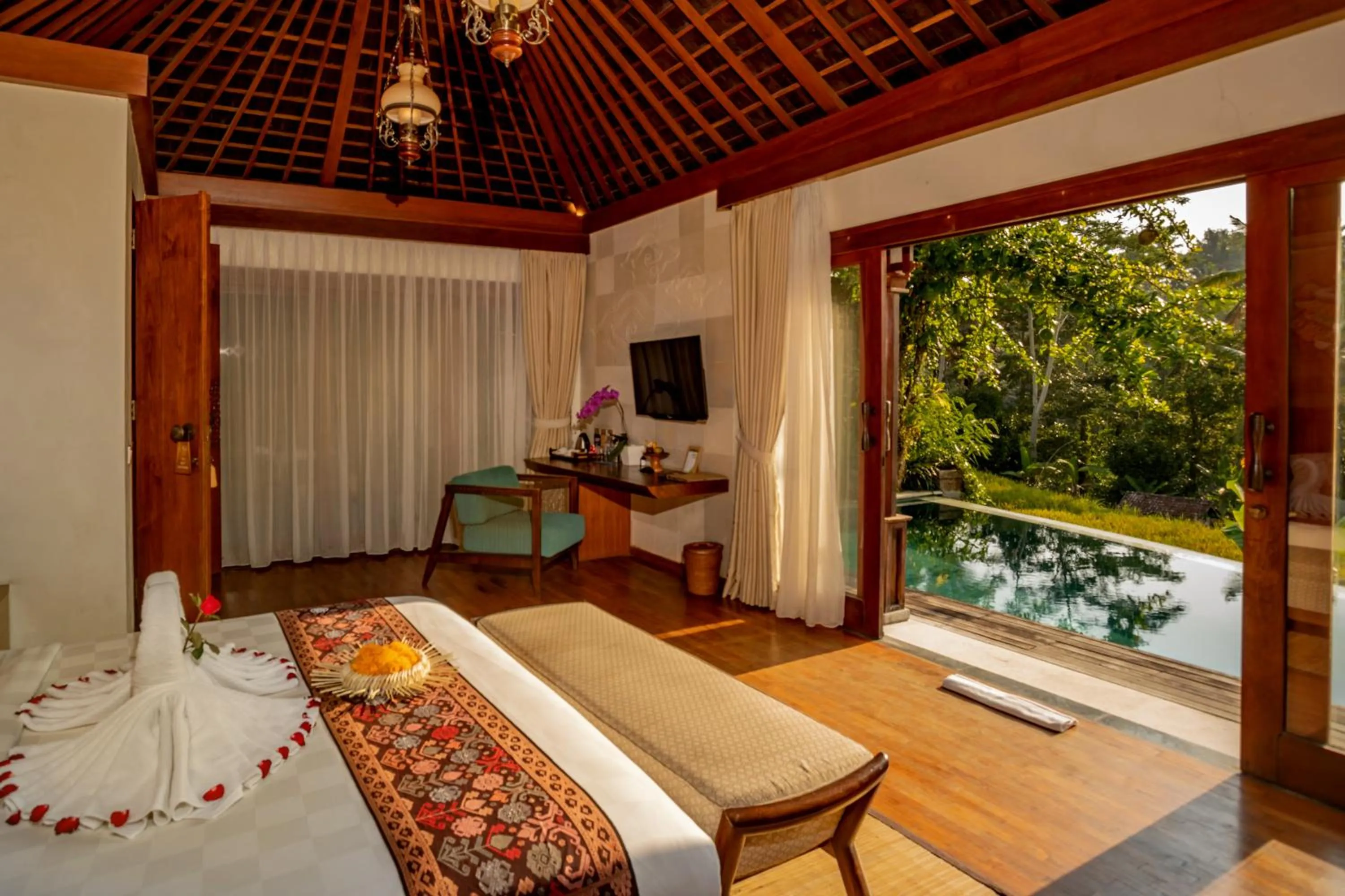View (from property/room), Bed in Nau Villa Ubud