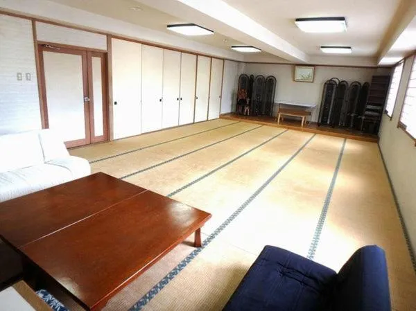 Property building in Azuma no Yu