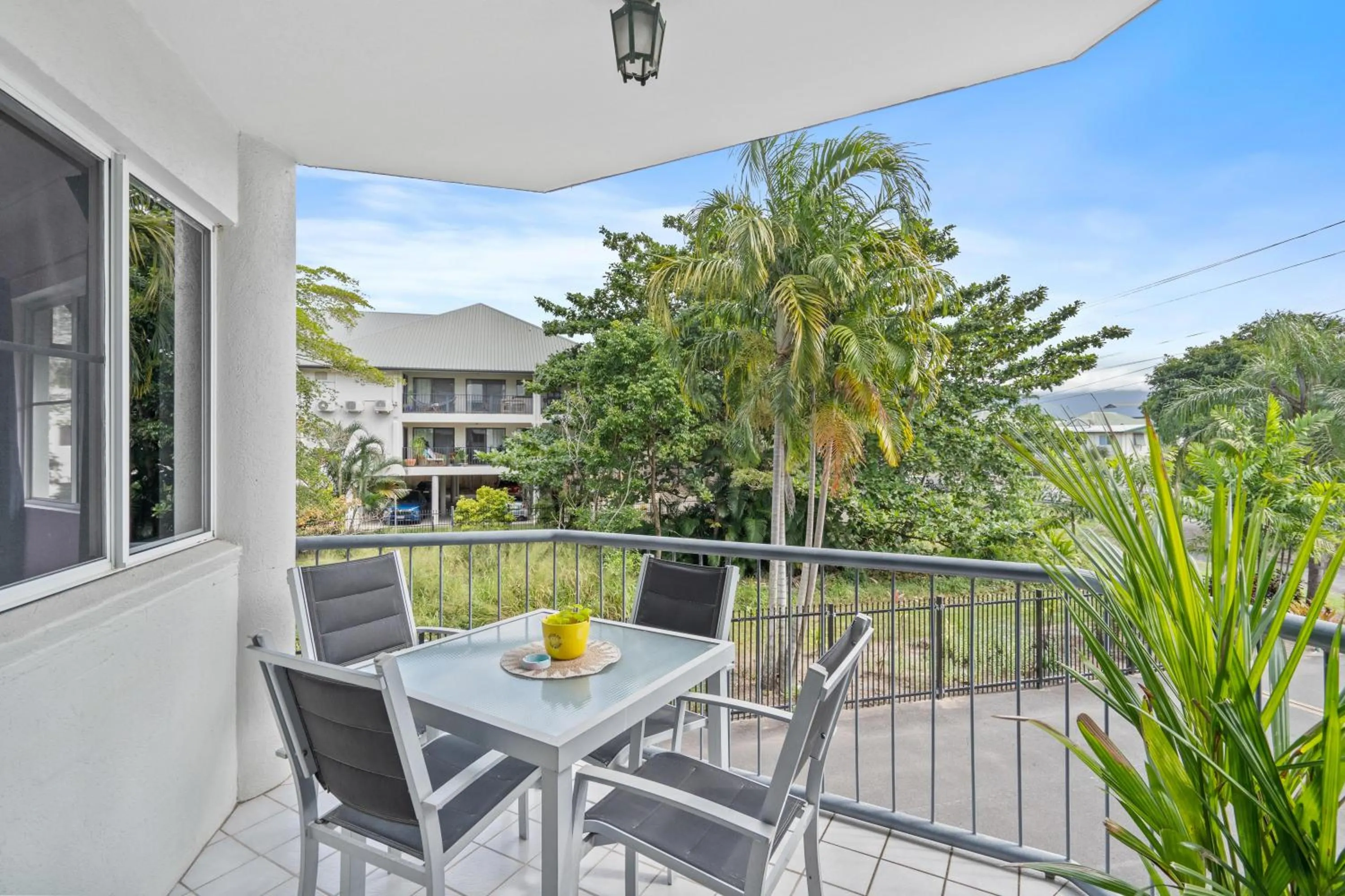 Balcony/Terrace in Citysider Cairns Holiday Apartments