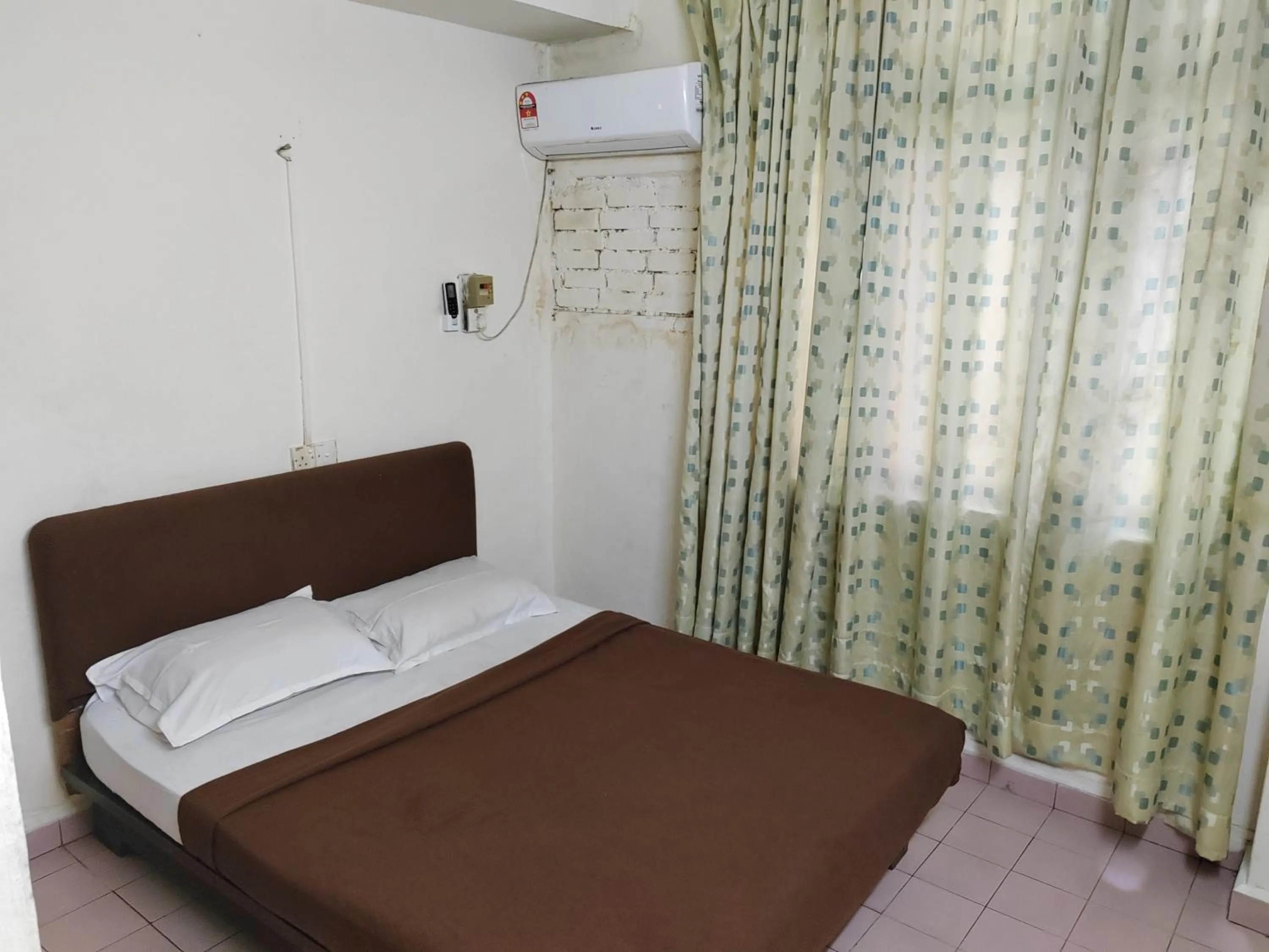 Bed in Hotel Kenangan