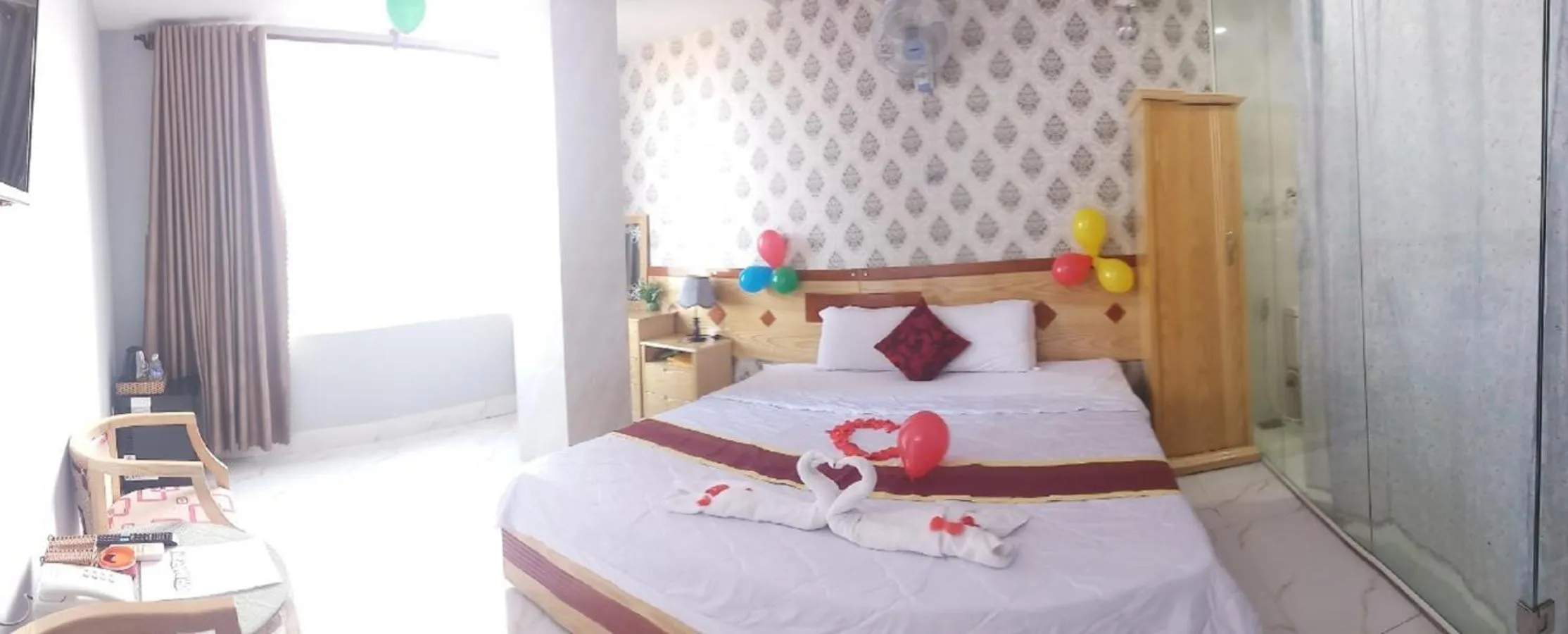 Bed in Yen Vy 04 Luxury Hotel