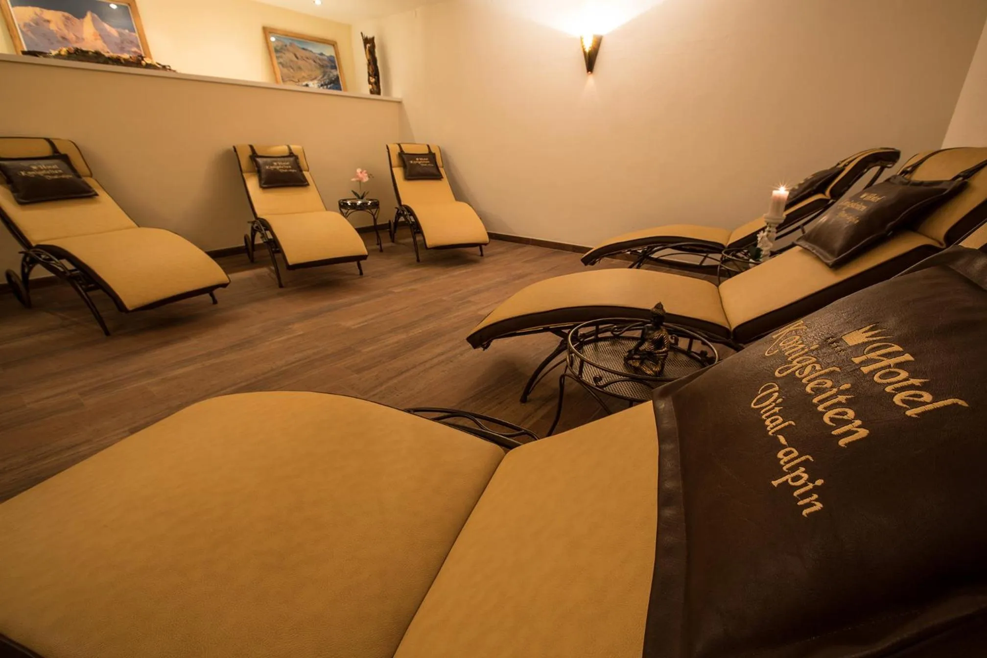 Spa and wellness centre/facilities in Hotel Königsleiten Vital Alpin