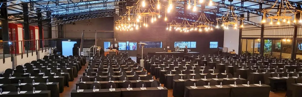 Safari Hotel & Convention Centre