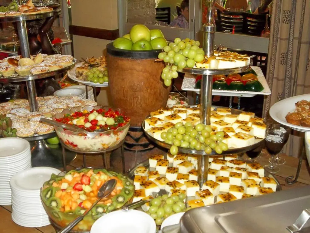 Safari Hotel & Convention Centre