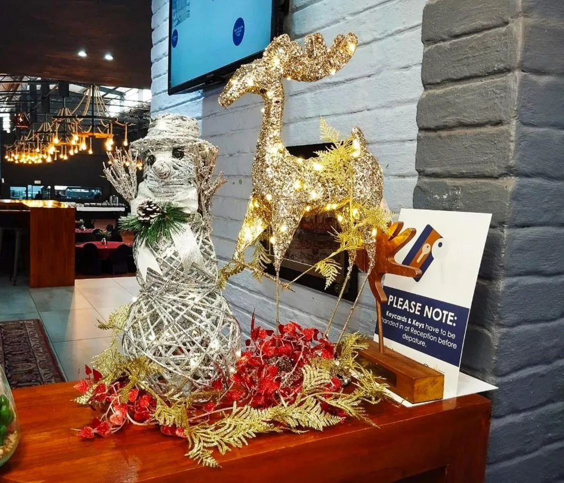 Safari Hotel & Convention Centre