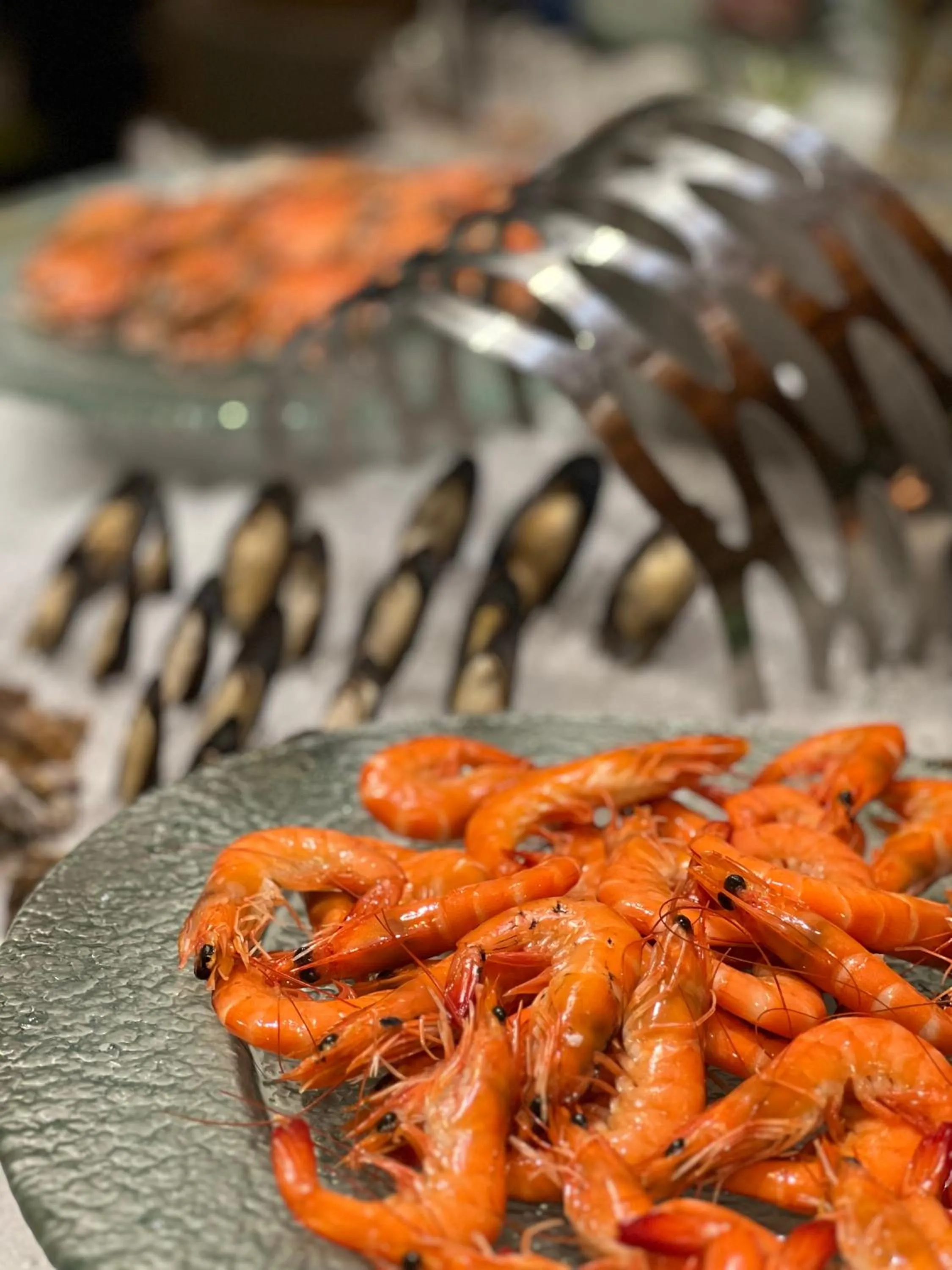 Restaurant/places to eat in Crowne Plaza Zhengzhou by IHG