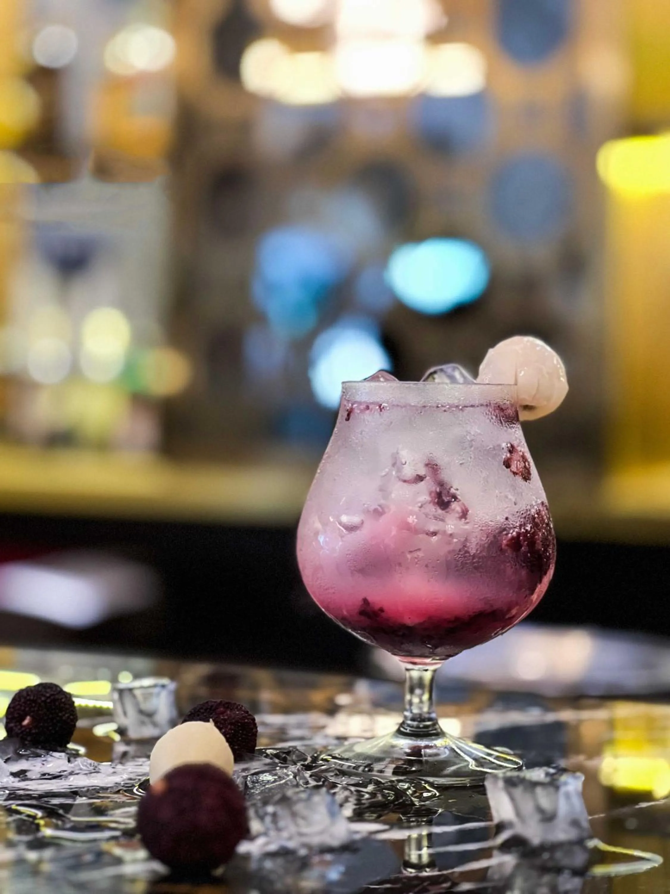 Restaurant/places to eat in Crowne Plaza Zhengzhou by IHG