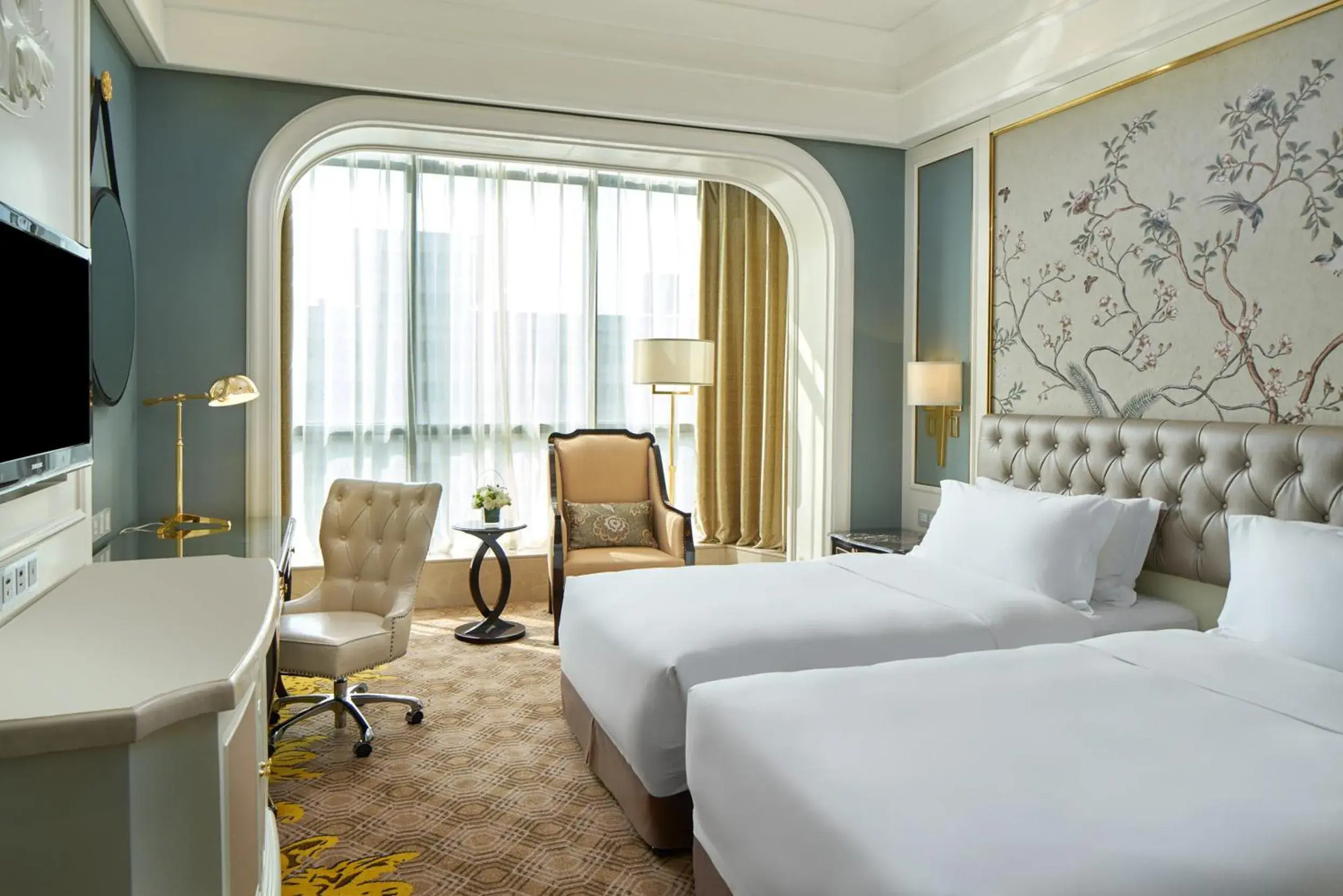 Premium Twin Room in Crowne Plaza Zhengzhou by IHG Premium Twin Room in Crowne Plaza Zhengzhou by IHG