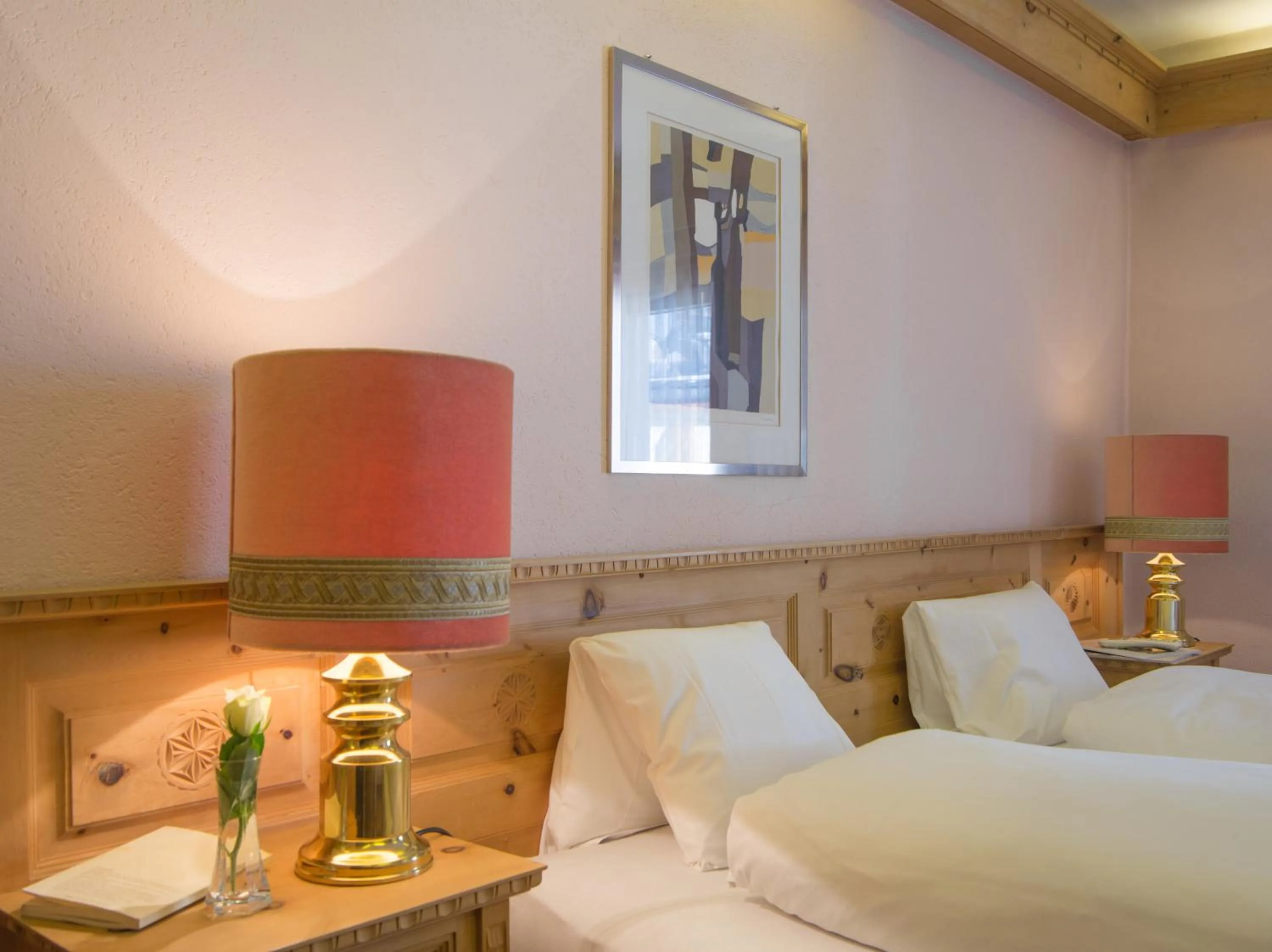 Bedroom, Bed in Hotel Alpina