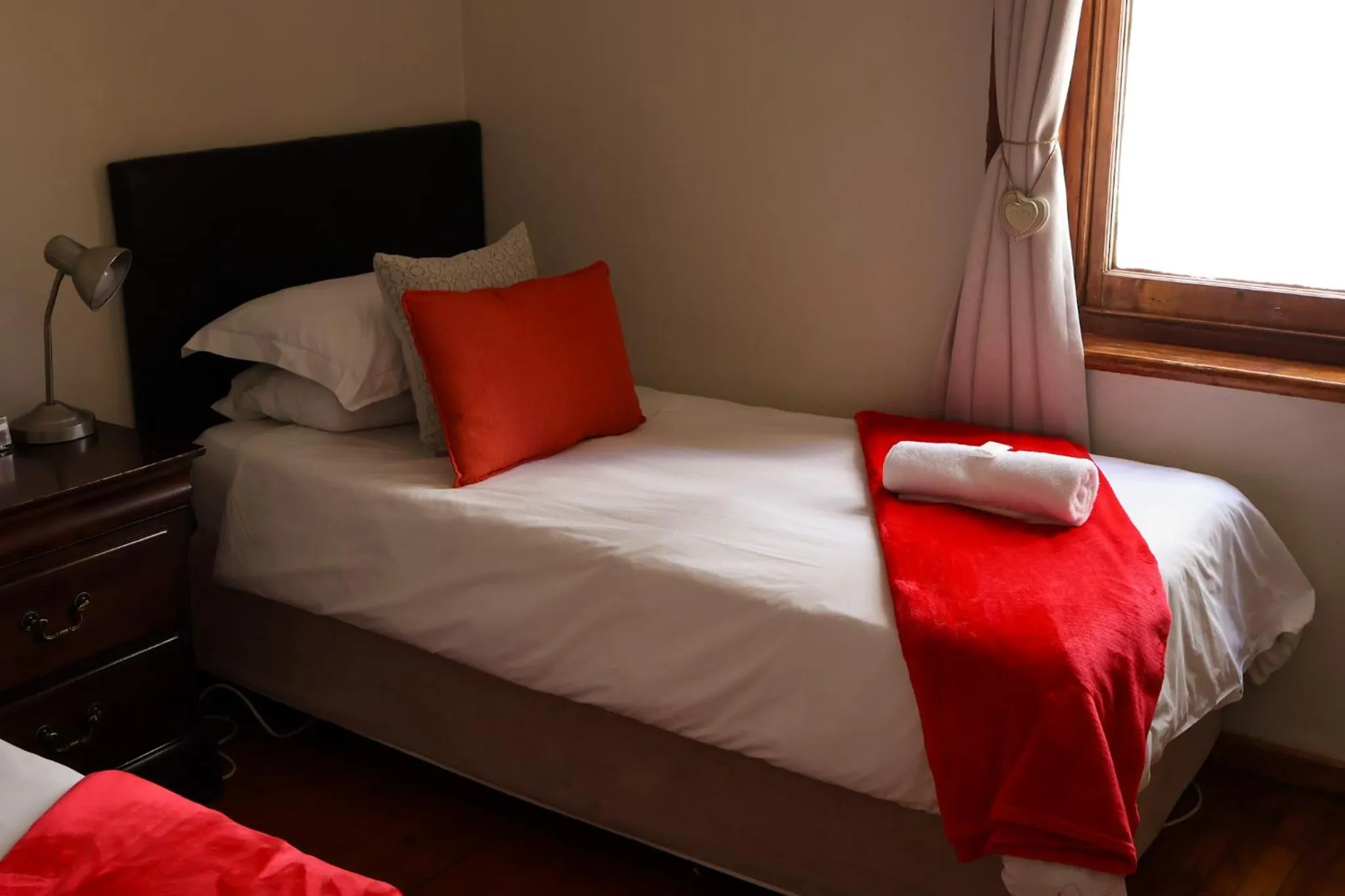 Property building, Bed in A Sunflower Stop Backpackers