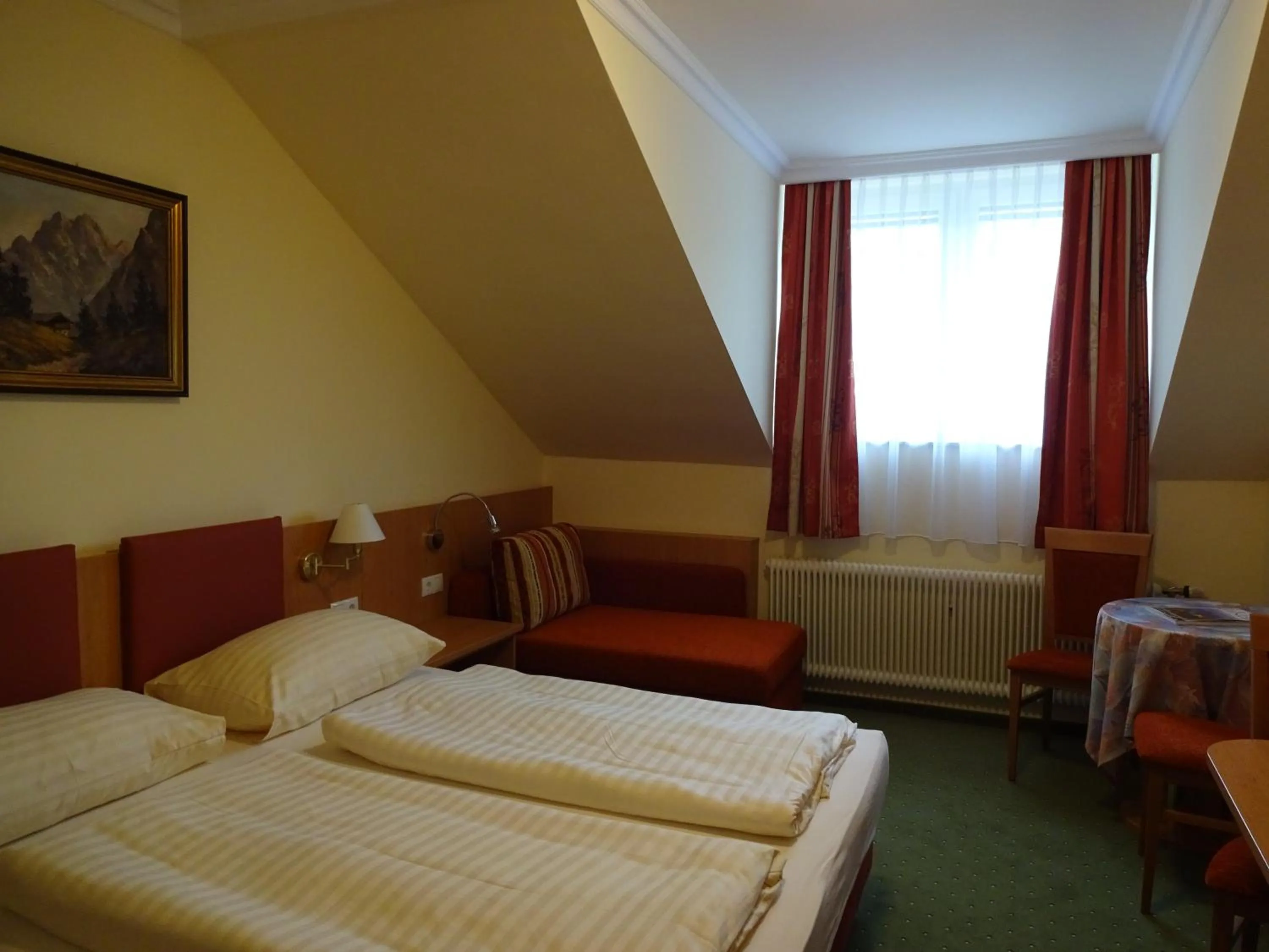 Photo of the whole room, Bed in Hotel Rosner