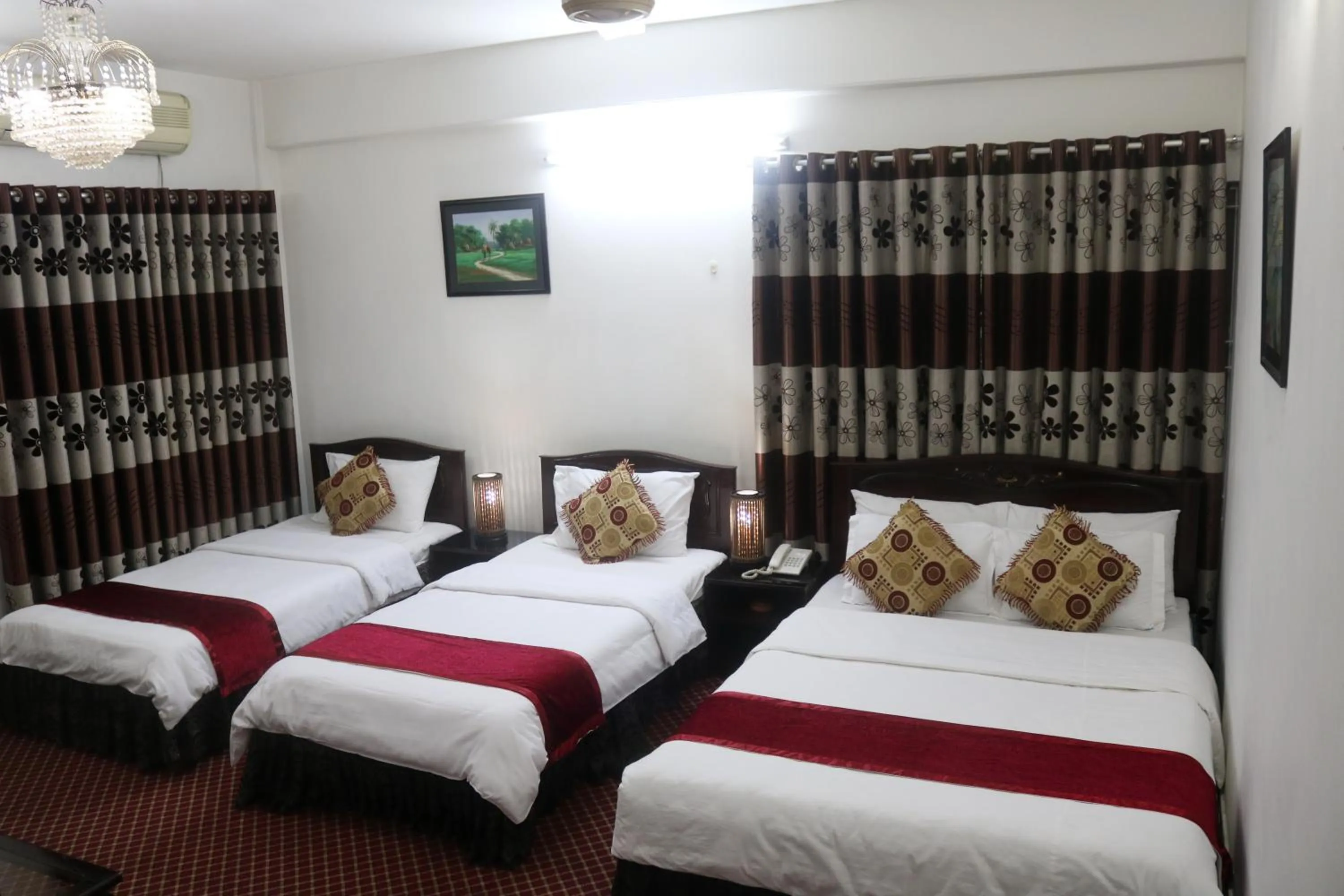 Bed in Hotel De Meridian Ltd