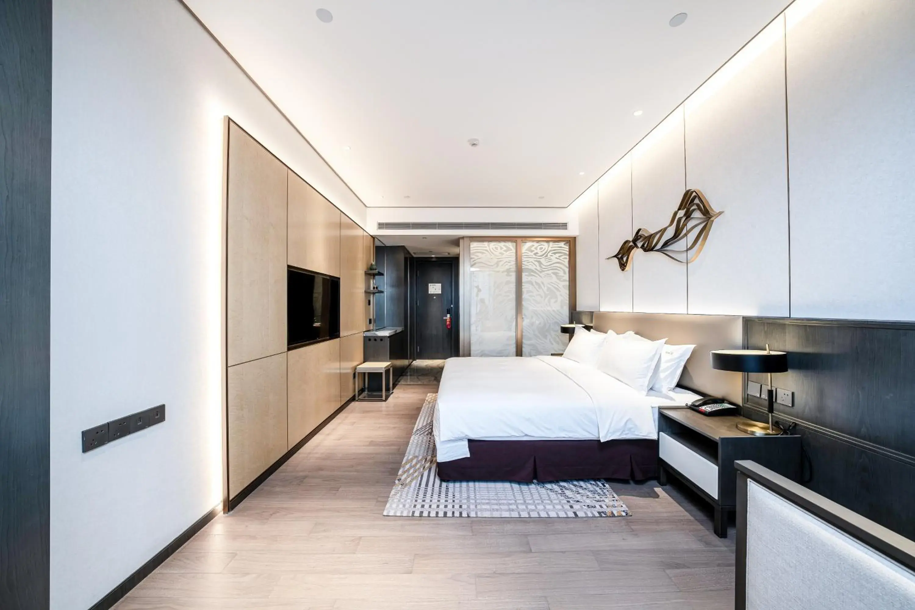 Premium King Room in Holiday Inn Zhengzhou Zhongzhou by IHG Premium King Room in Holiday Inn Zhengzhou Zhongzhou by IHG