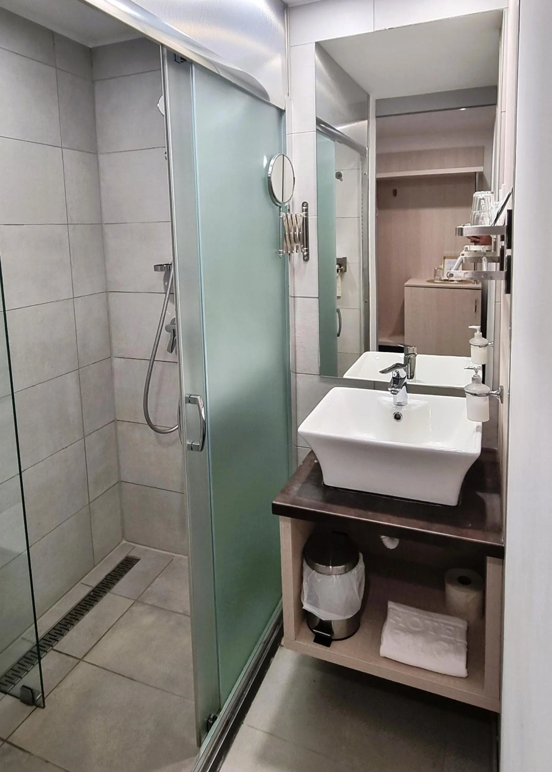 Bathroom in Hotel Három Gúnár